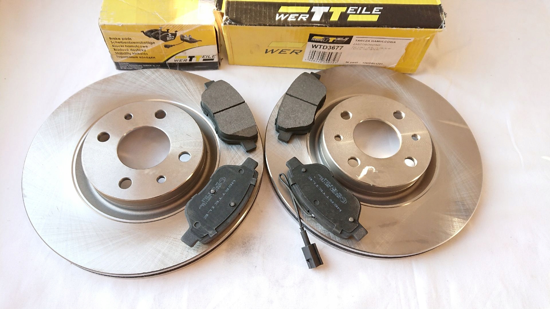 TARCZE KLOCKI PRZOD FIAT BRAVO LINEA IDEA STILO