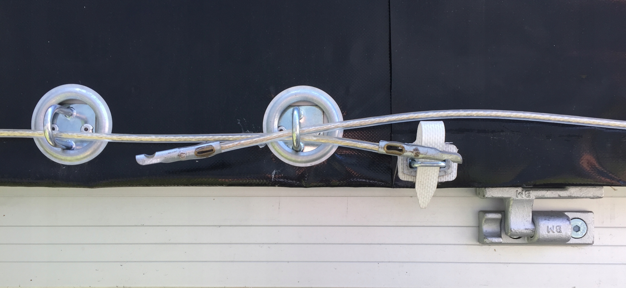 Linka celna BUS PLANDEKA zakuta na końcach 12m Marka Hico