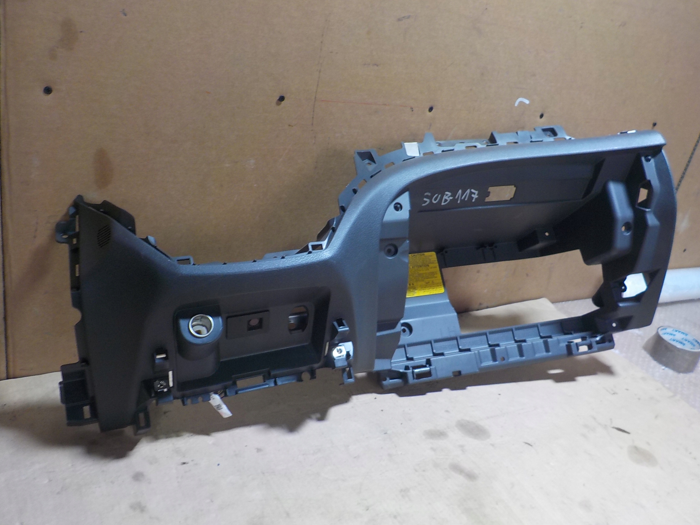 subaru IMPREZA 97-00 Forester 97-02 бардачок