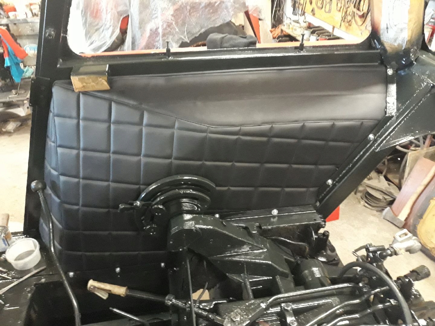 BAM2003 - Обивка для Крыльев Ursus 912