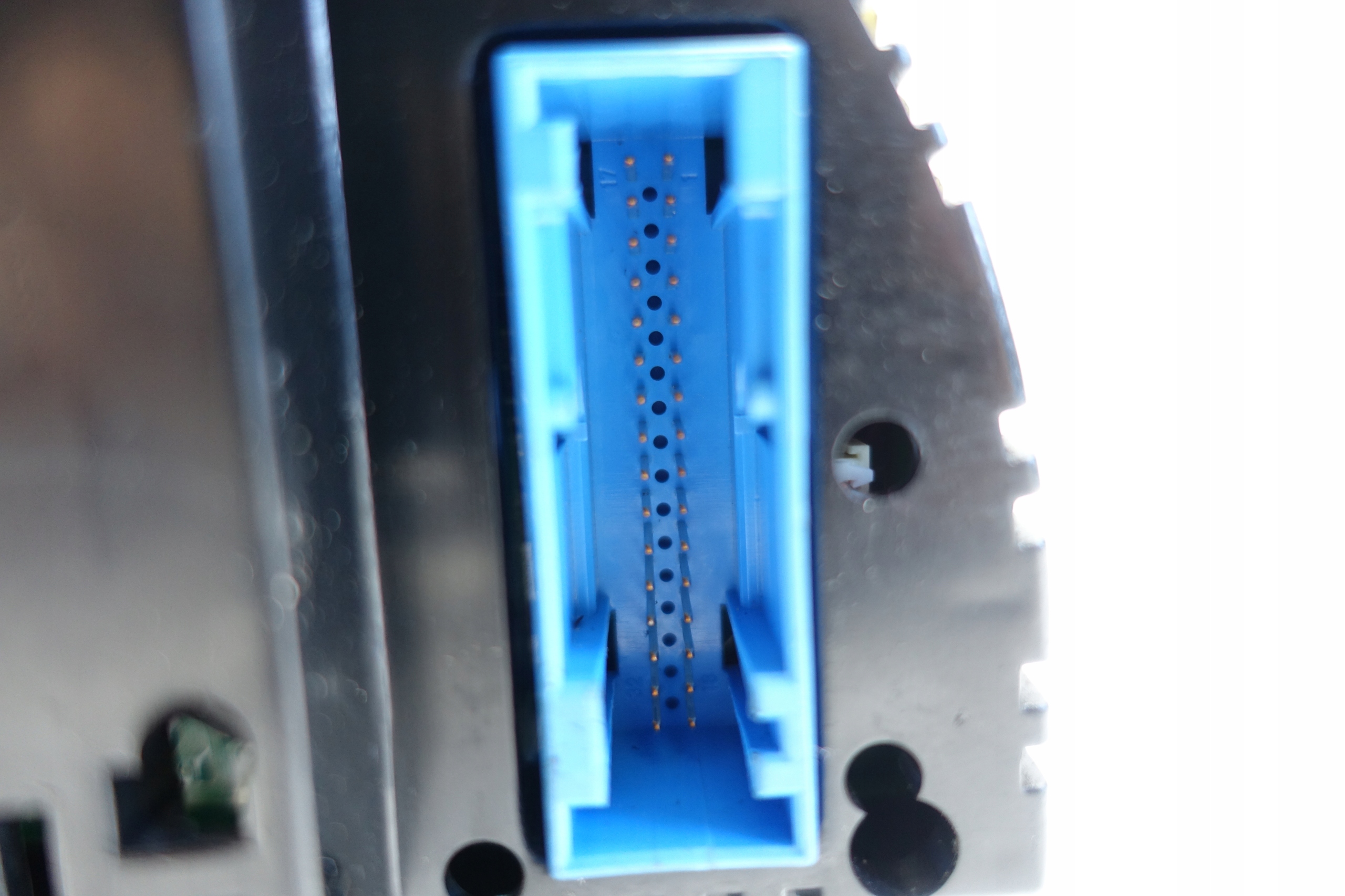 спидометр Audi OE 8H0920950R