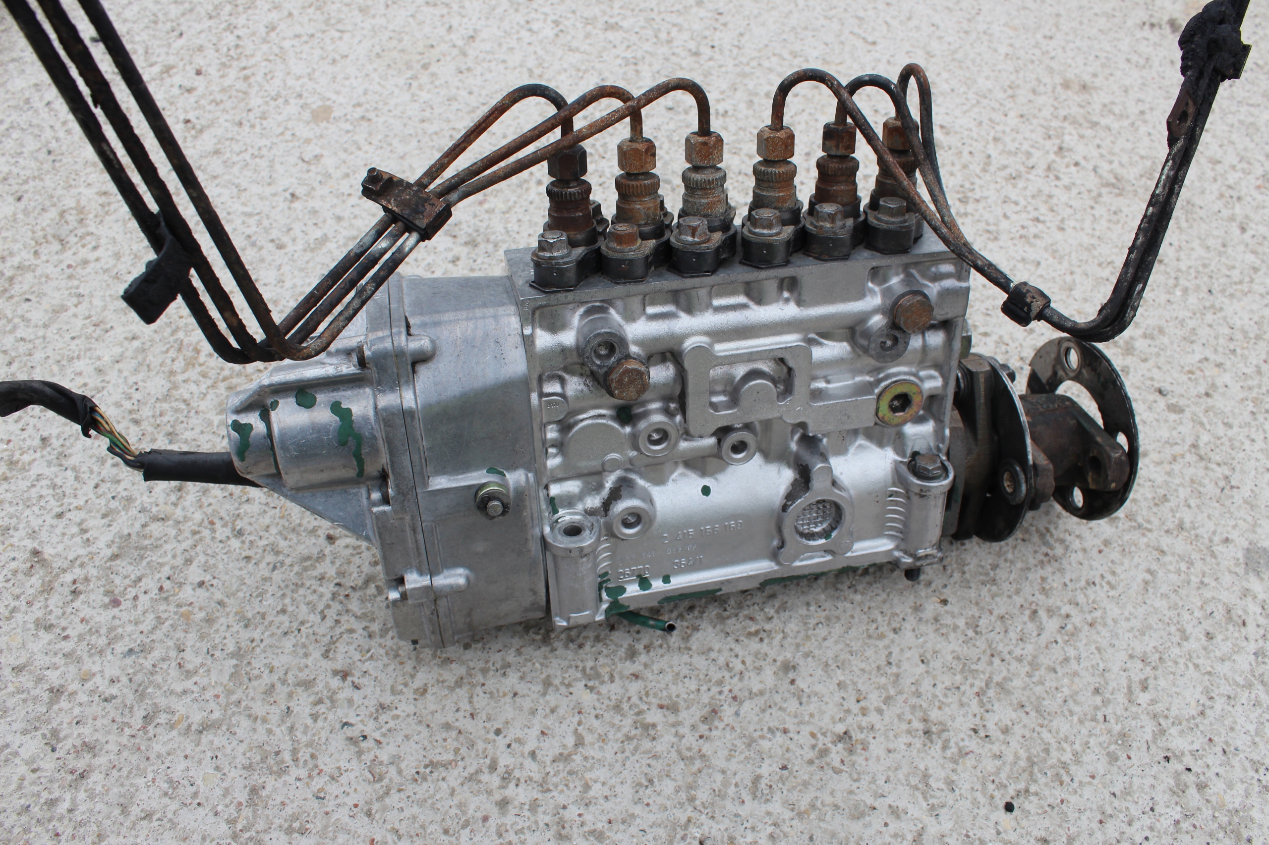 POMPA WTRYSKOWA VOLVO 0402896015 WOZIDŁO AUTOBUS Producent części Bosch