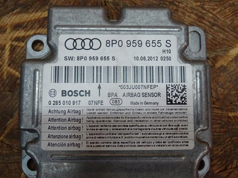 AUDI A3 8P LIFT 08-12 SENSOR MODUŁ AIRBAG PODUSZEK 8P0959655S Numer katalogowy części 8P0959655S 0285010917 AUDI A3 8P LIFT 08-12 SENSOR MODUŁ