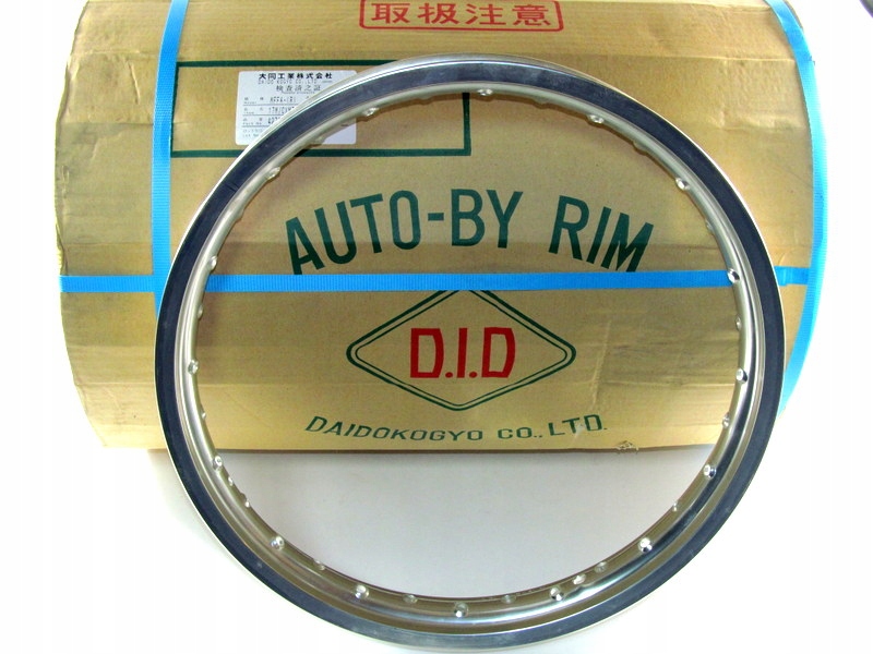 OBRECZ JAPONSKA D I D HONDA 32 szprychy 19 x 2 15 Rim width 2 15