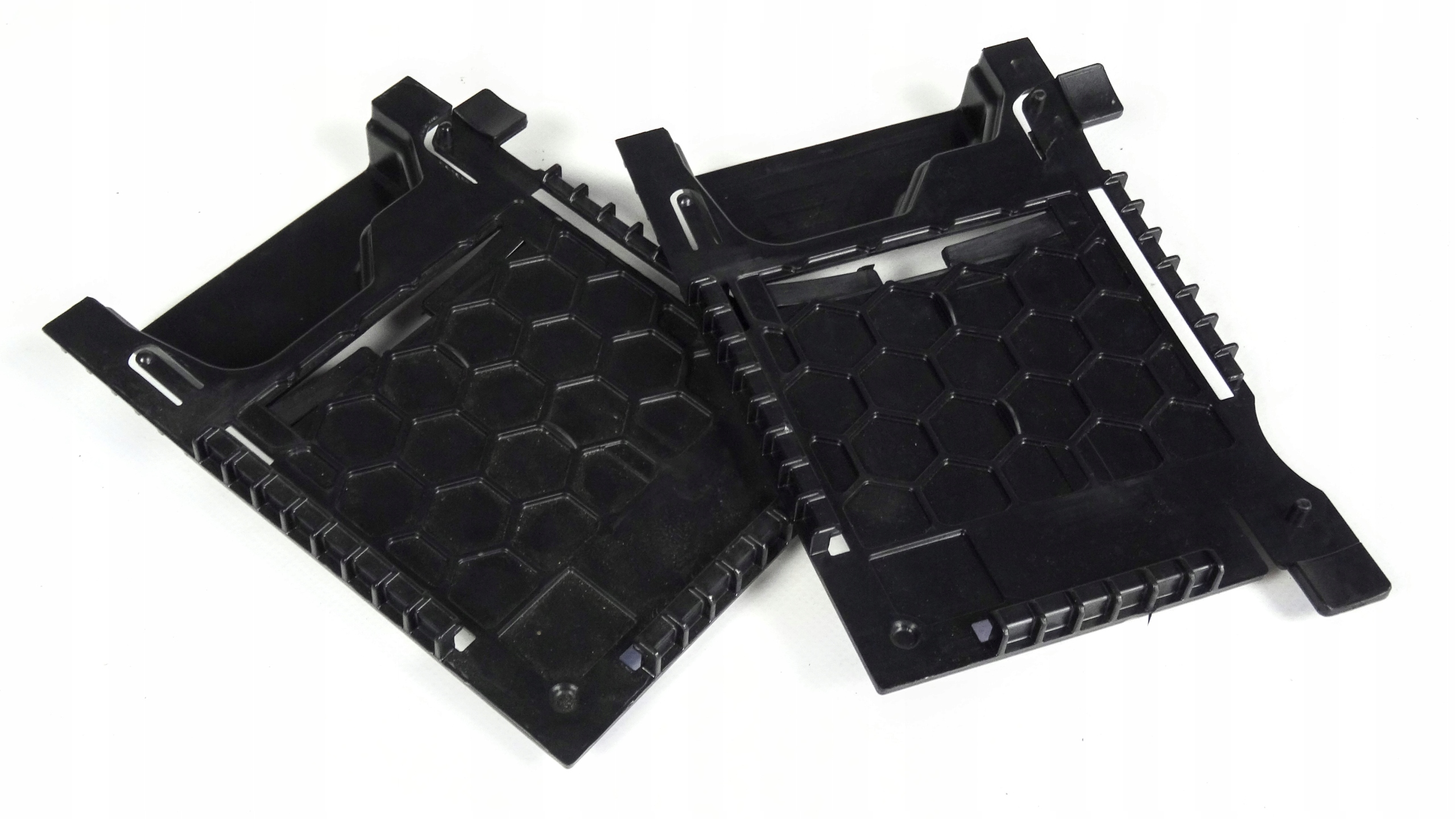 Mocowanie sterownika VW 5G0907324 Producent części Volkswagen OE