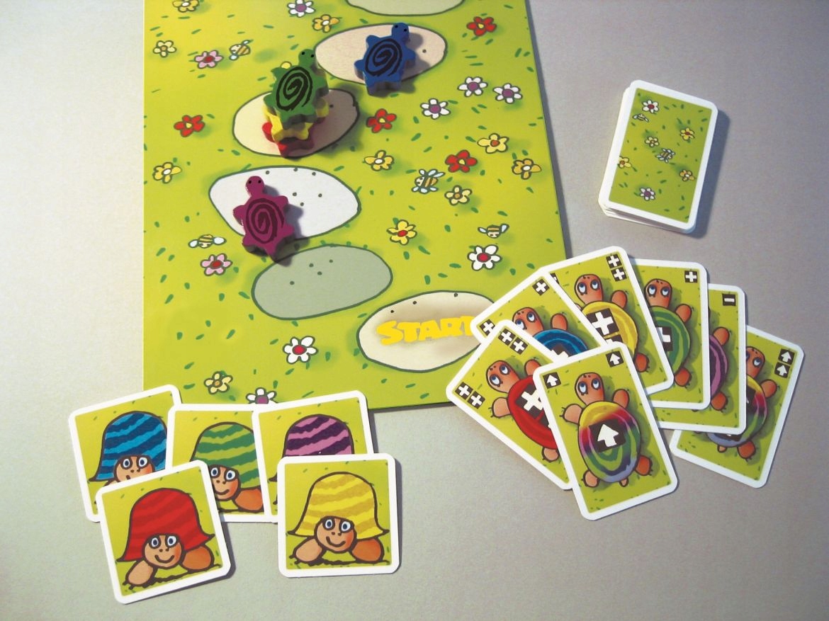 GRA PĘDZĄCE ŻÓŁWIE WYŚCIG DO SAŁATY EGMONT Typ Podstawa