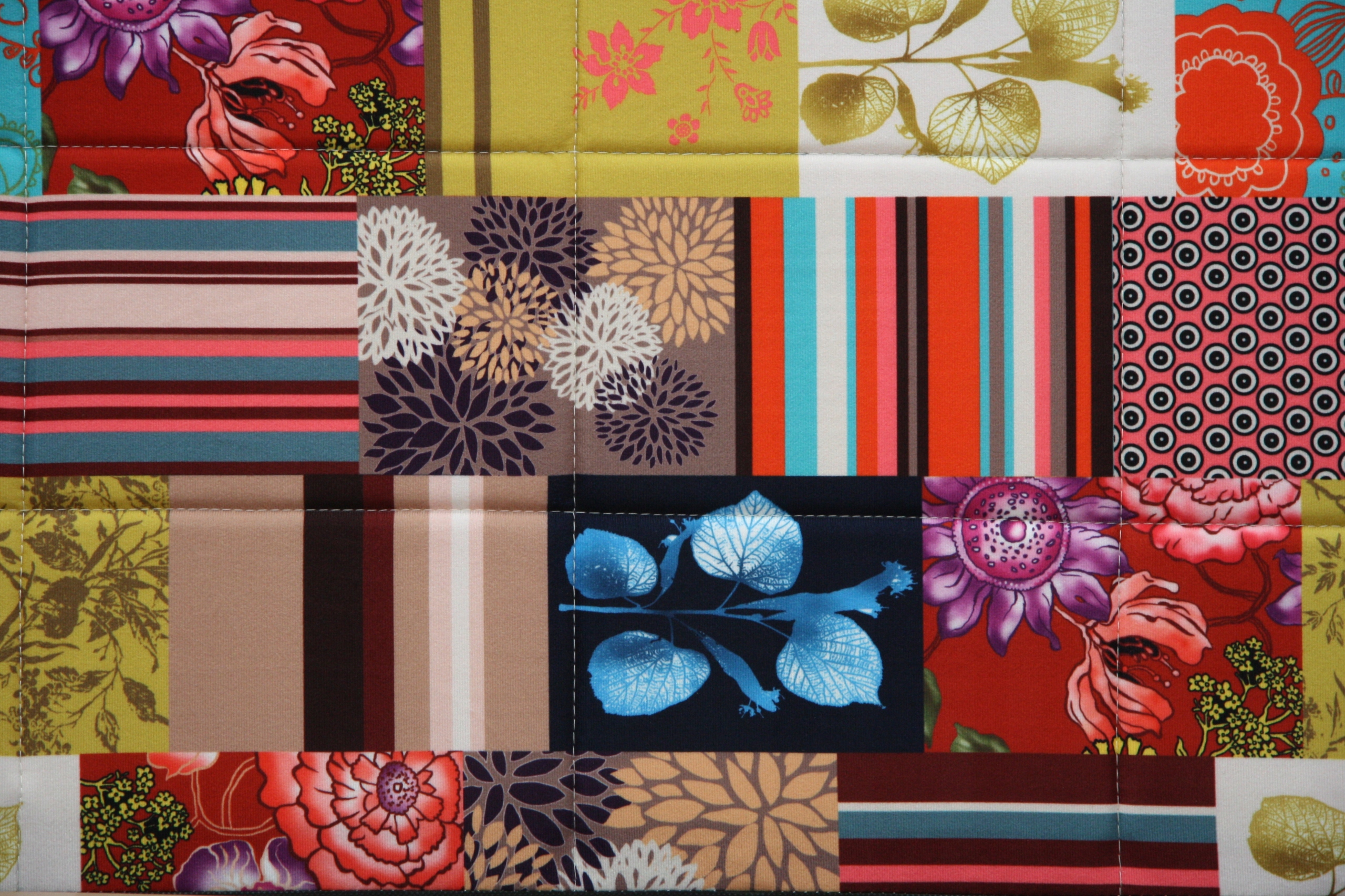 Rama 140 x 200 cm Łóżko Tkanina Materiał PATCHWORK Kolor wielokolorowy