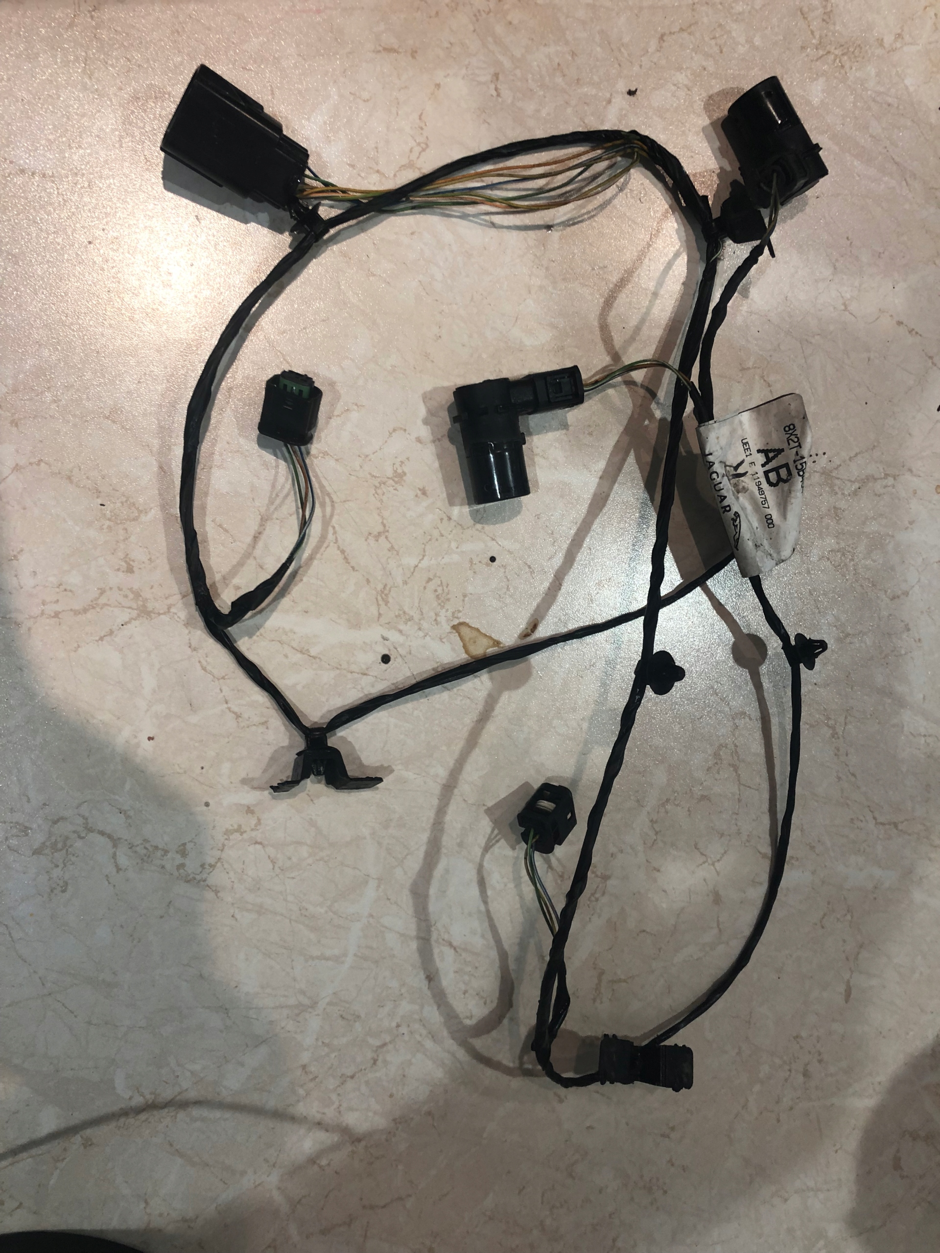 УСТАНОВКА БАМПЕРА PDC JAGUAR XF 8X2T-15B484-AB