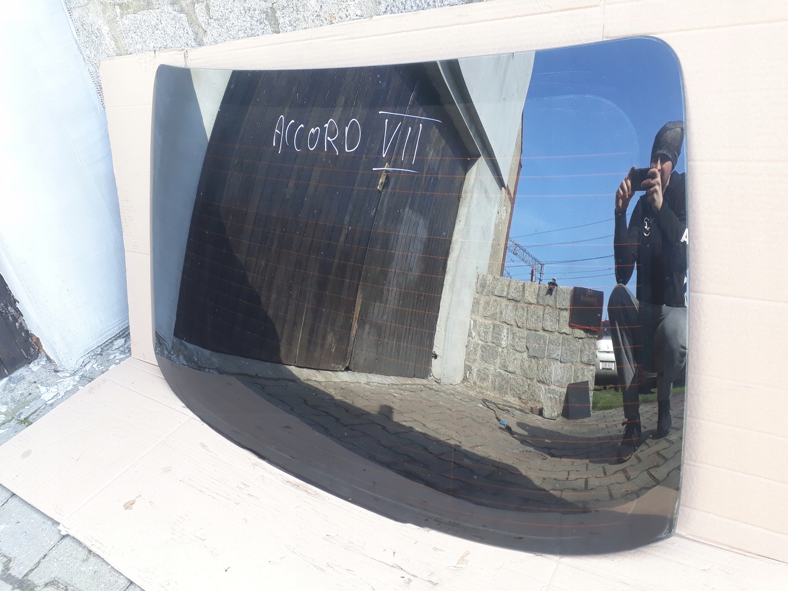 ЗАДНЄ СКЛО HONDA ACCORD SEDAN VII 02-08