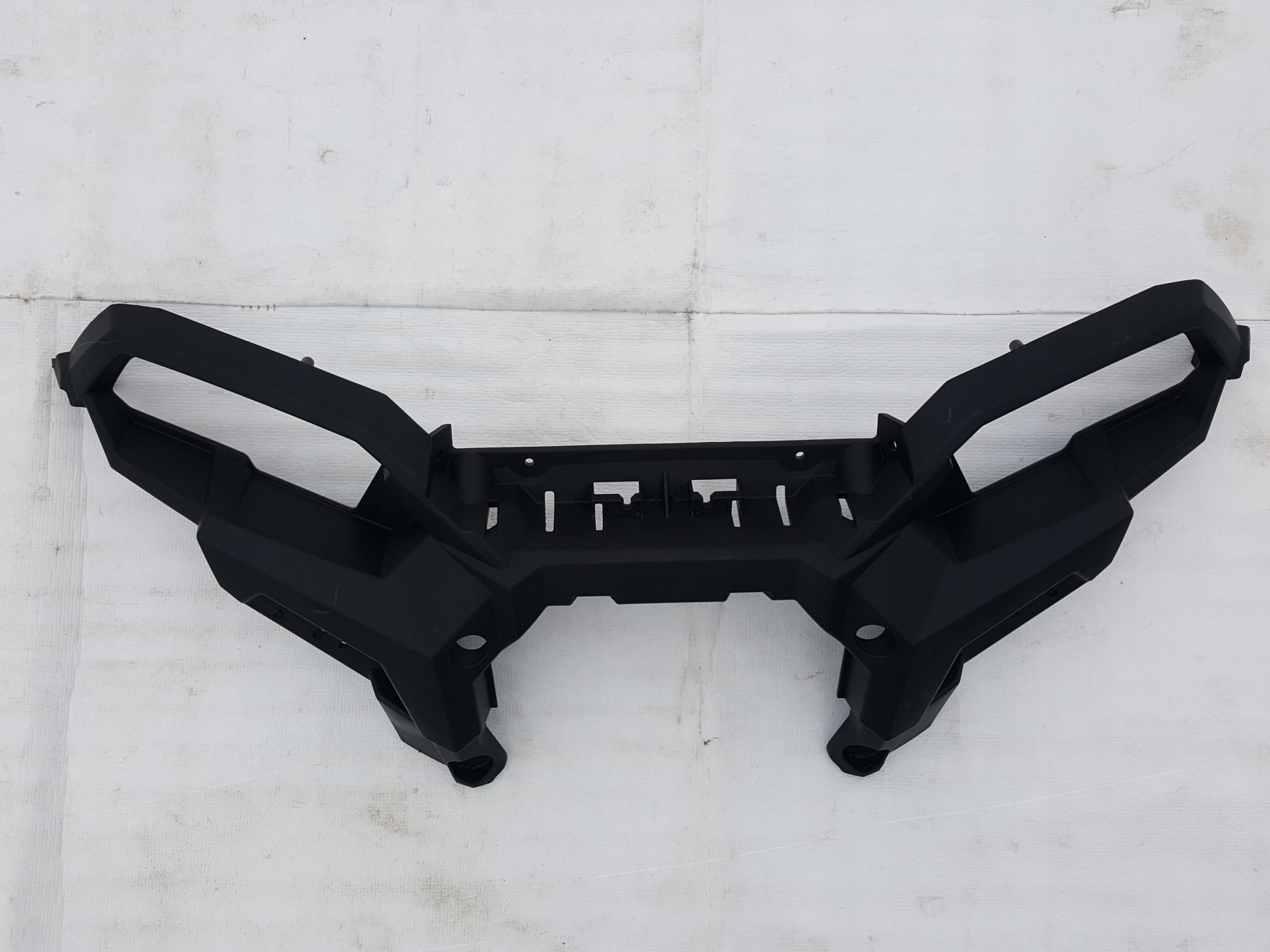 5452932 - POLARIS SPORTSMAN 850 1000 ПЕРЕДНИЙ ПЛАСТИКОВЫЙ БАМПЕР