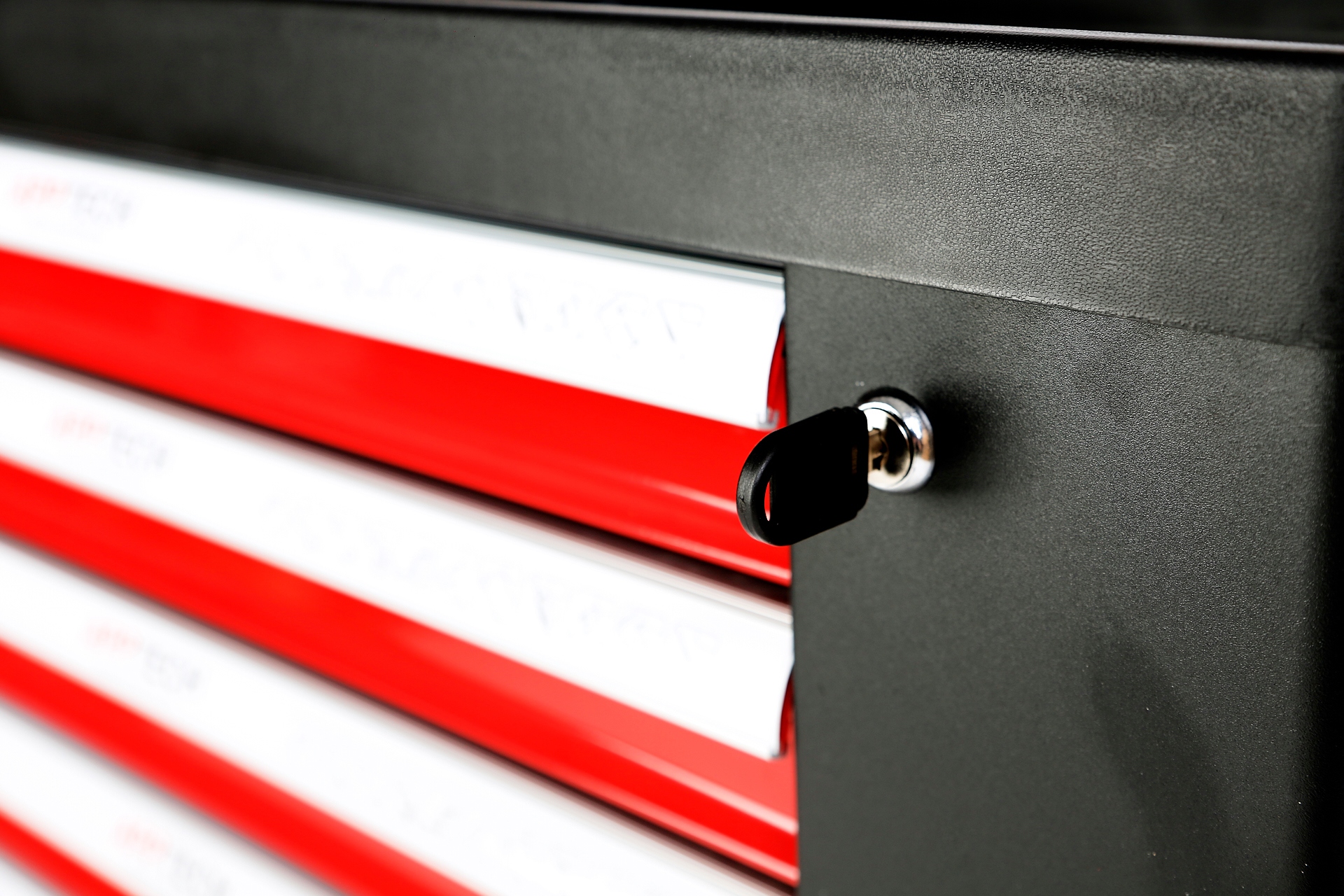 09daebc94a8891fa287d5c1b19e7