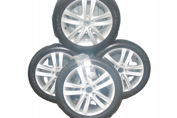 VW JETTA 5C6 KOŁA FELGI ORYGINAŁ 5C0601025