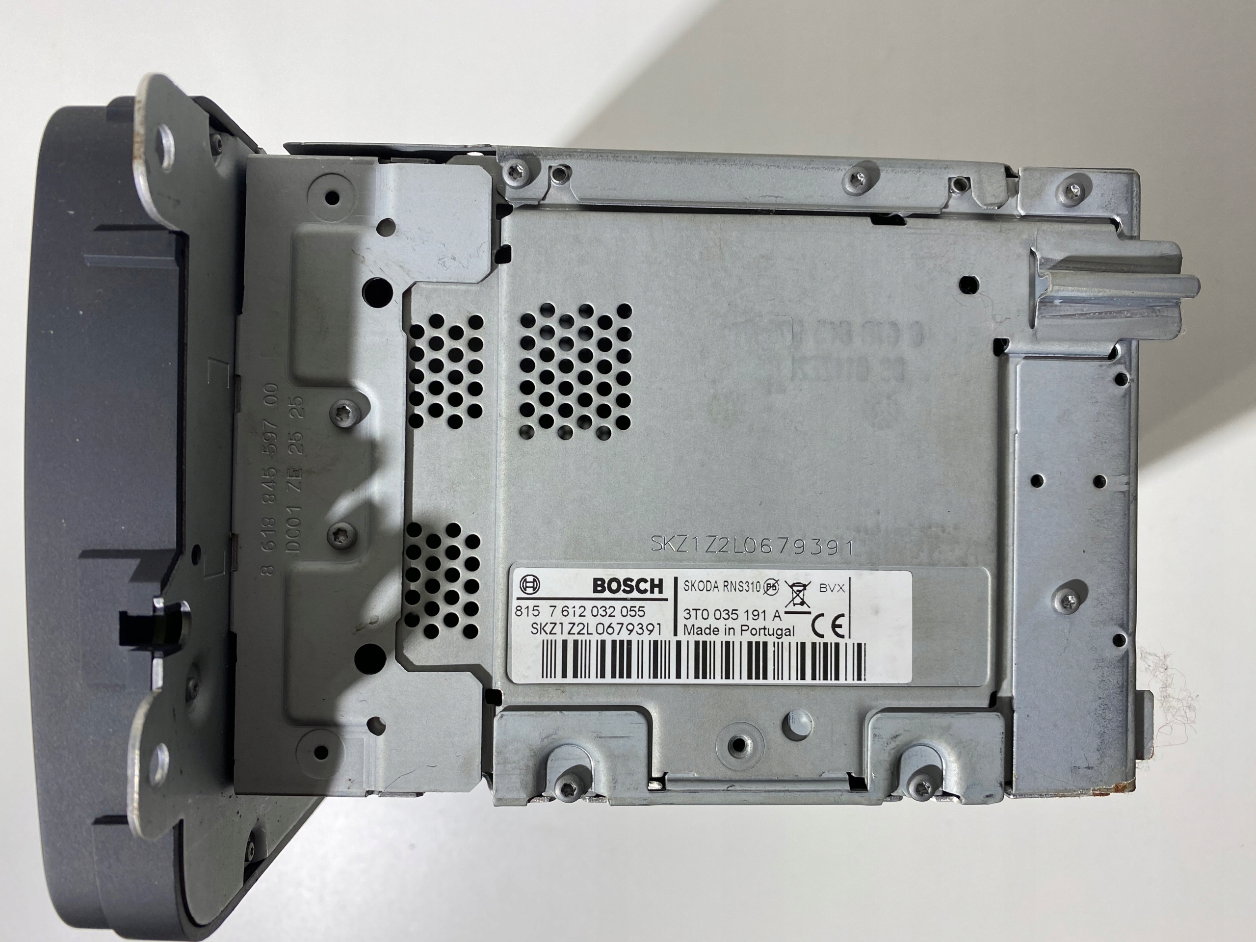 NAWIGACJA RADIO SKODA SUPERB 3T0035191A Numer katalogowy części 3T0035191A