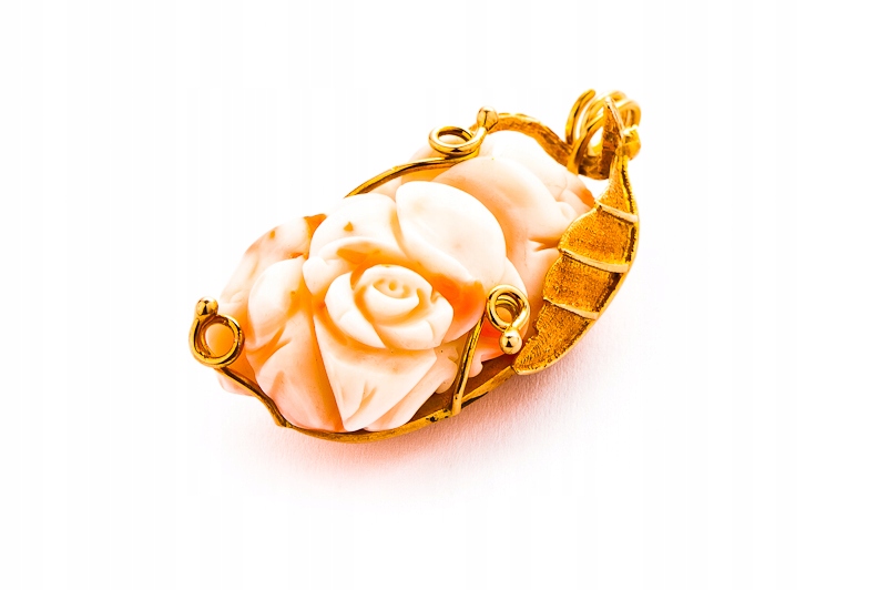 RÓŻANA ZŁOTA ZAWIESZKA - 18,13g - KORAL 40,00ct