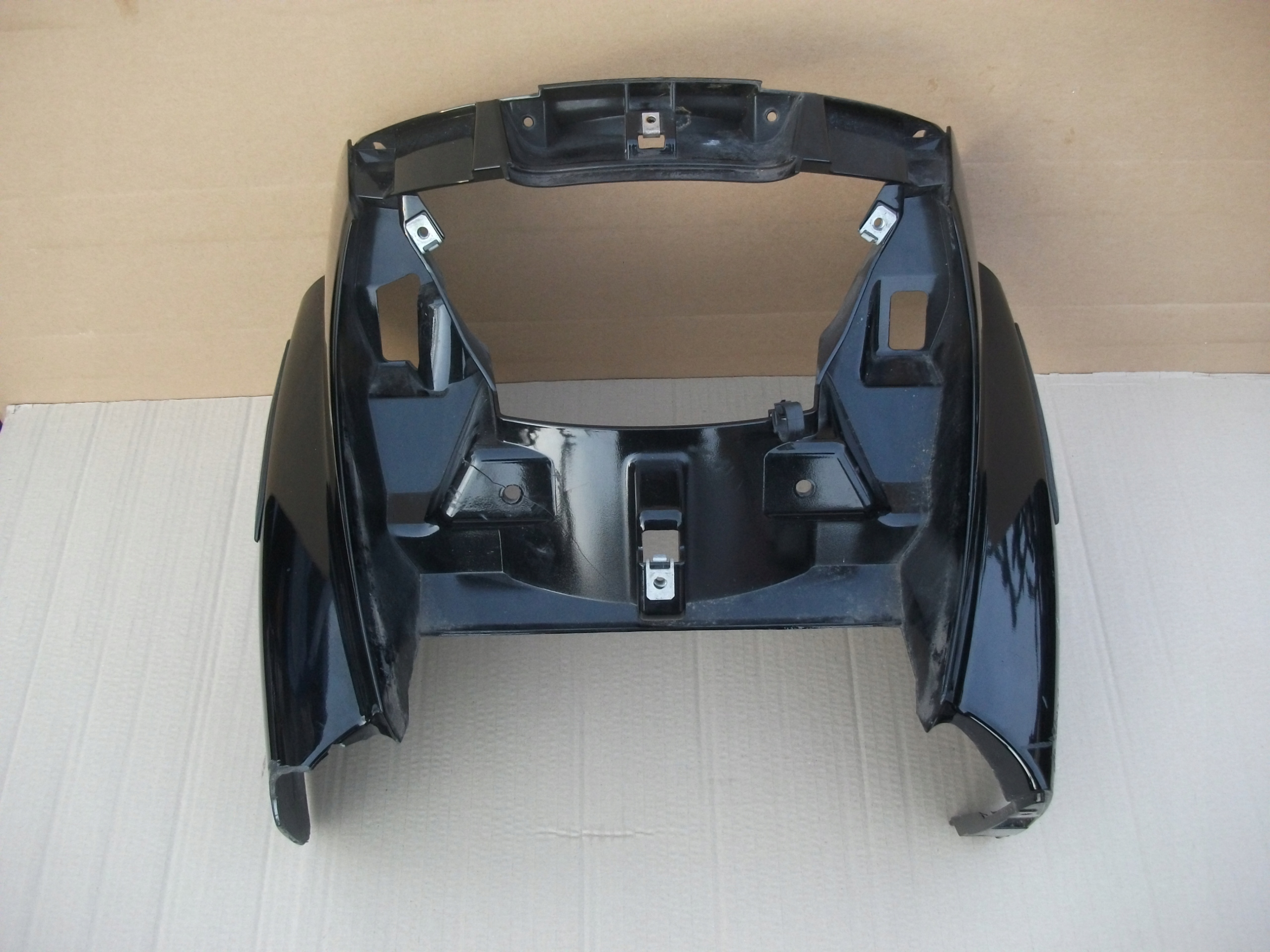 PIAGGIO X7 125 передняя крышка