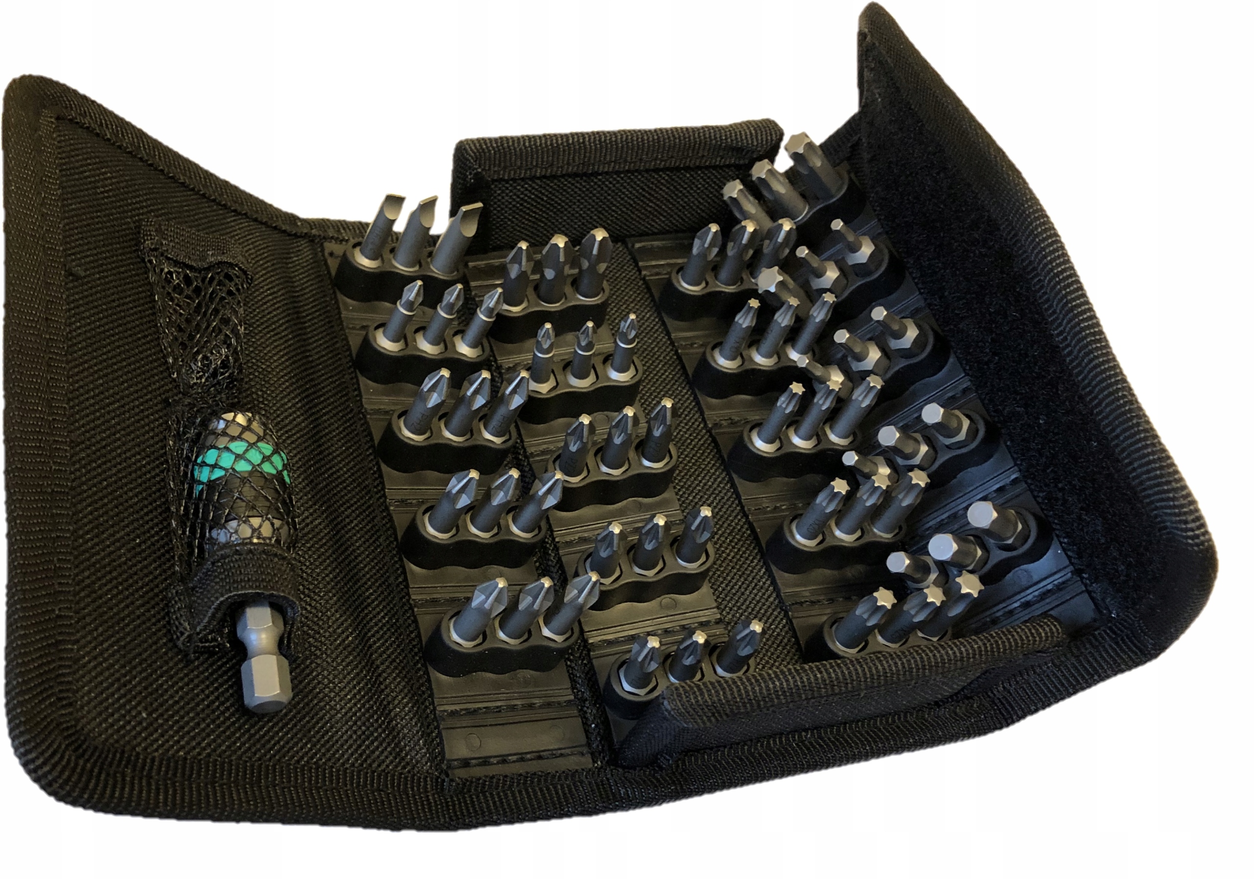 Bity s držiakom, skrutkovač s hrotmi v puzdre Bit-Safe 61 Universal 1 Wera