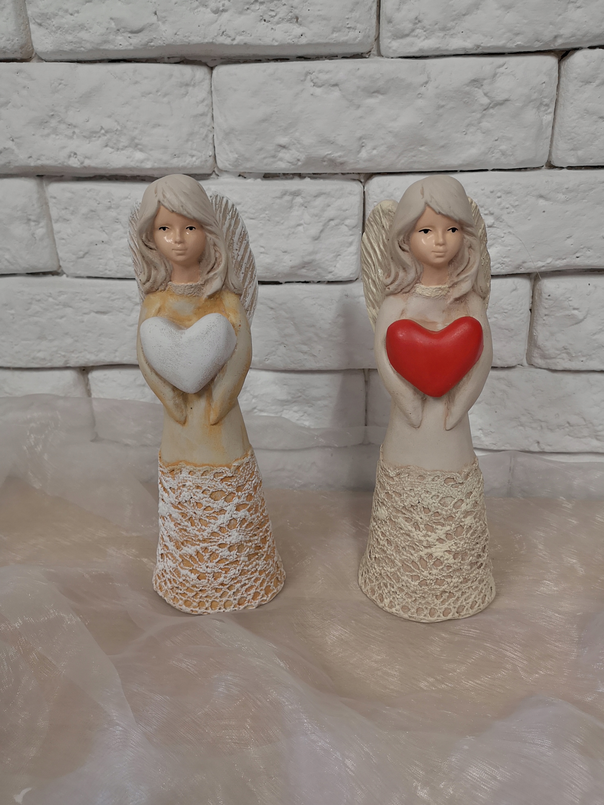 ANIOŁEK ANIOŁ Gabi z Sercem Figurka Gipsowa 23cm Kod producenta 144-Gabrysia