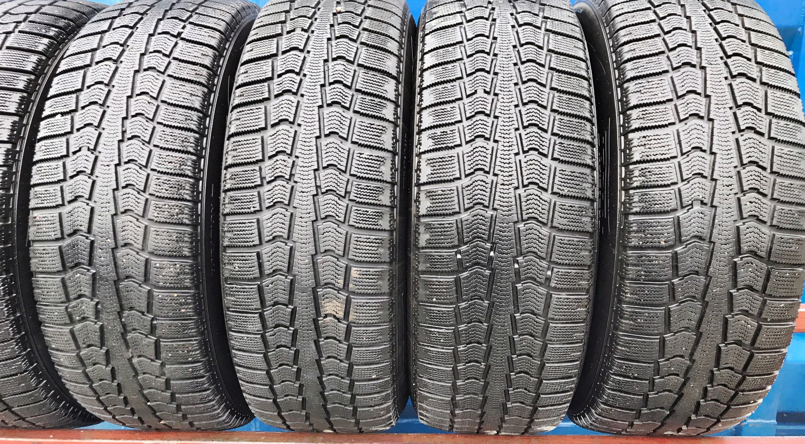 4x 215/65R16 PIRELLI ICECONTROL WINTER 102T \IM