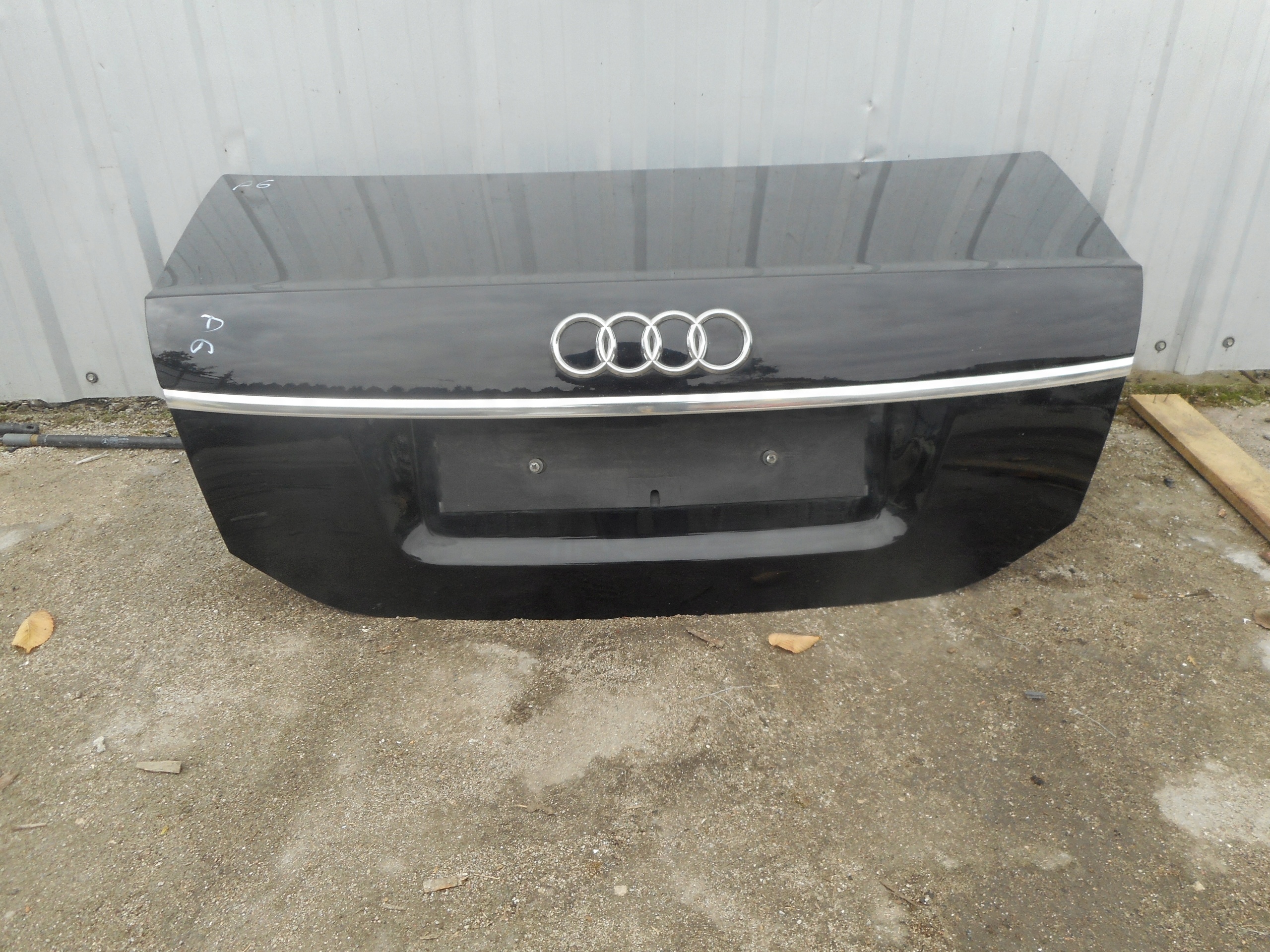 AUDI A6 C6 КРЫШКА ЗАД. СЕДАН