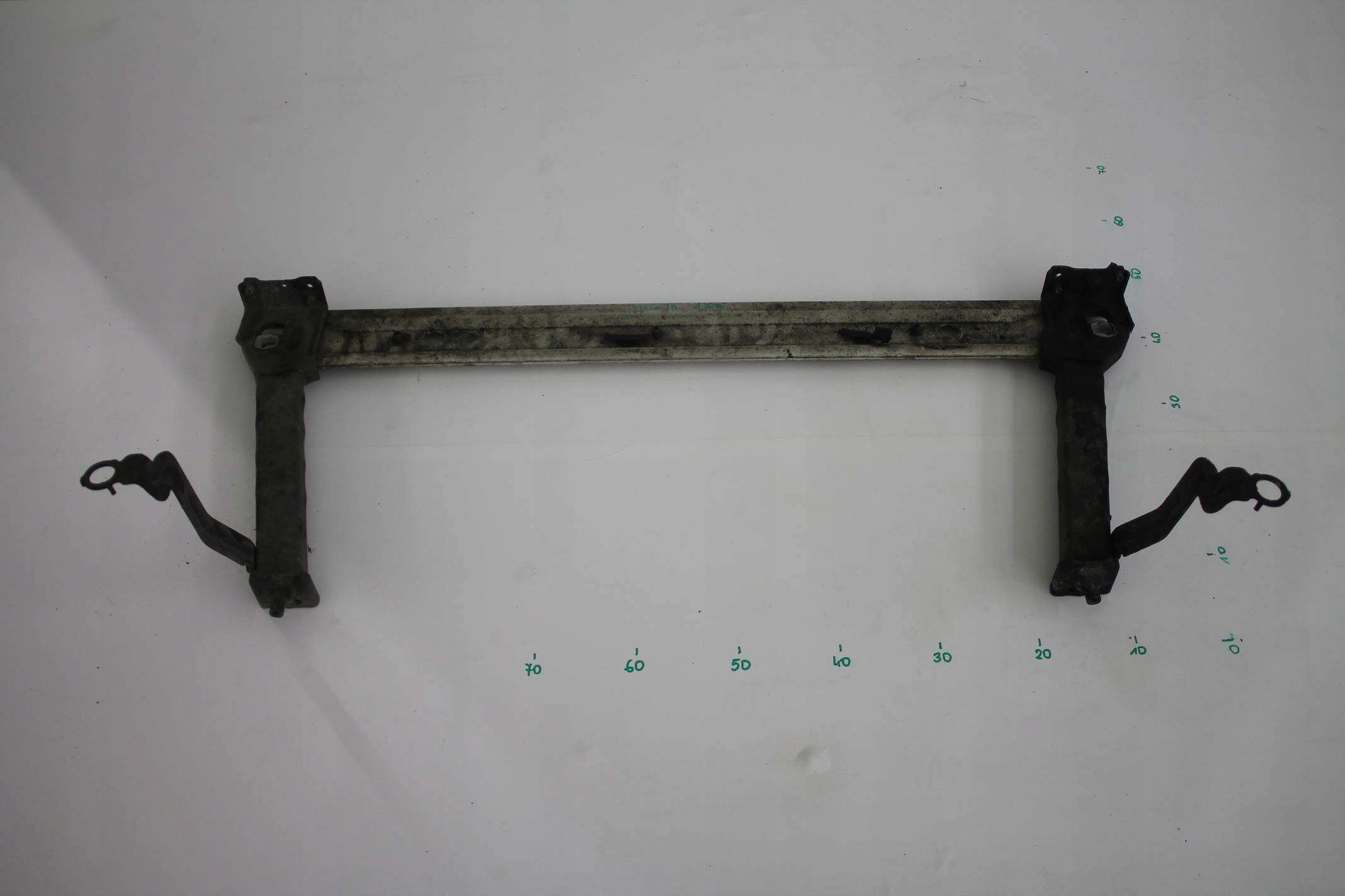 BELKA WZMOCNIENIE CHŁODNIC RENAULT MEGANE III Producent części Renault OE