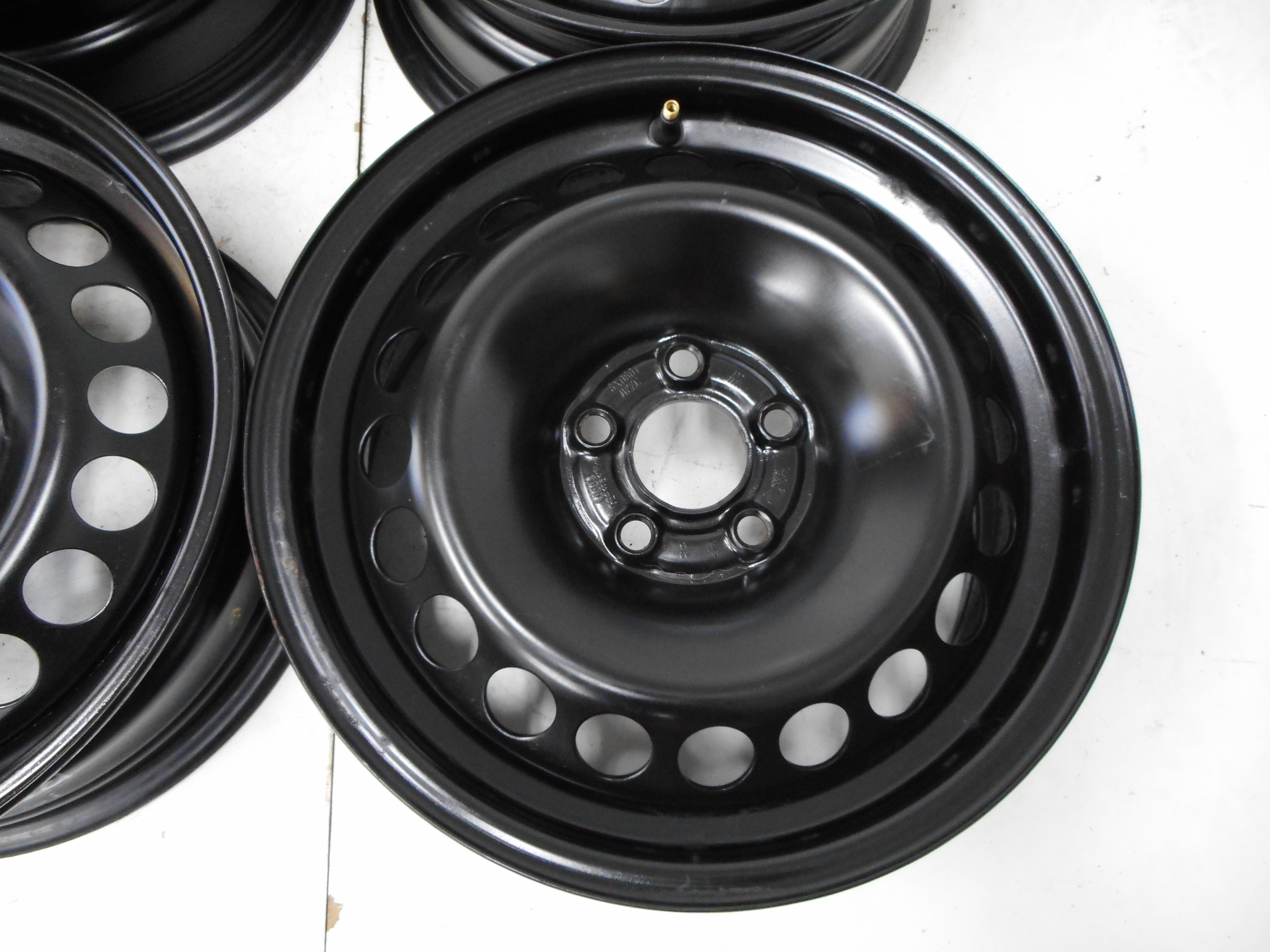 FELGI STALOWE 15 AUDI A1 A2 ET29 5X100 ORYGINAŁ Szerokość felgi 6.0