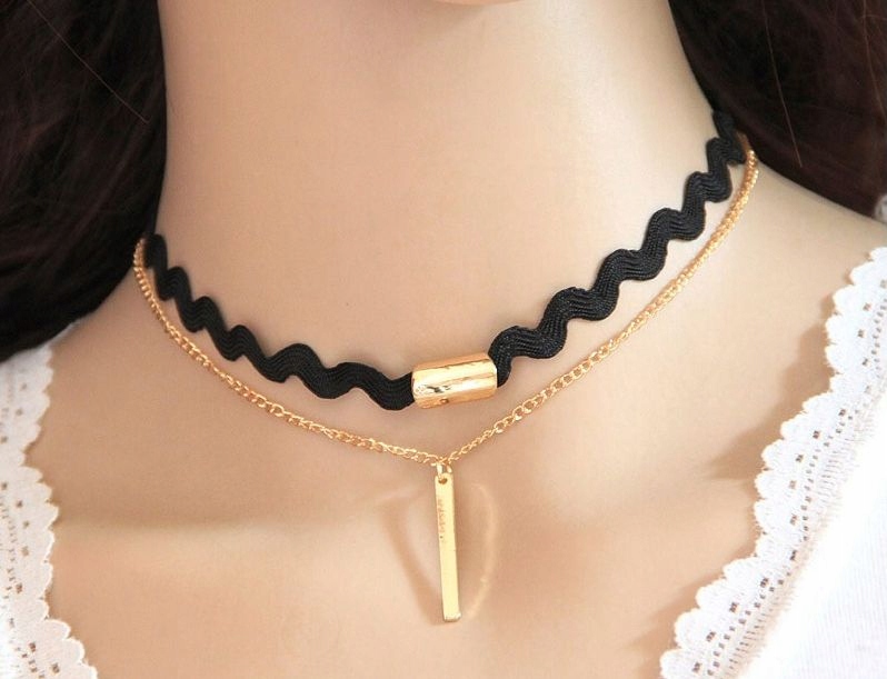 

Czarny Choker Naszyjnik Chocker Złoty Tasiemka Hit
