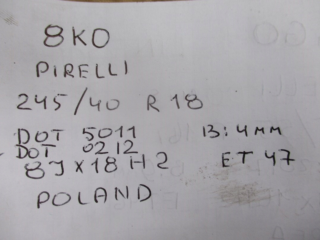Koła felgi opony AUDI A4 8K0 R18 Szerokość opony inna