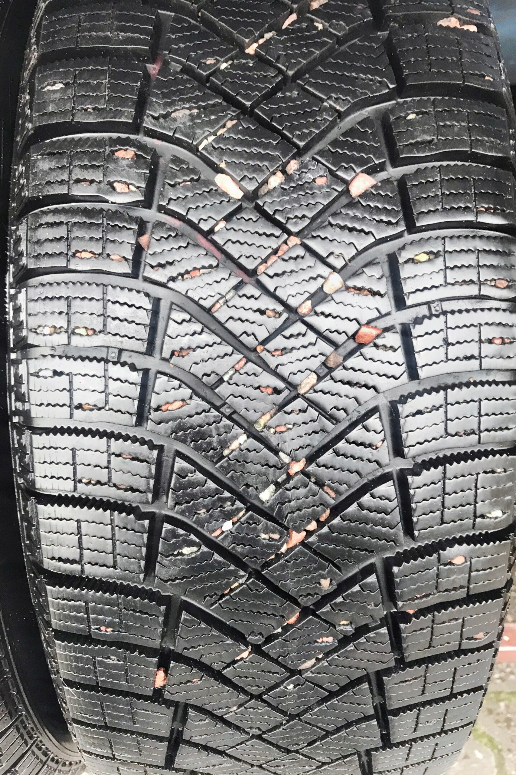 4x 205/60R16 PIRELLI ICE ZERO 96T ZIMA Indeks prędkości T do 190 km/h