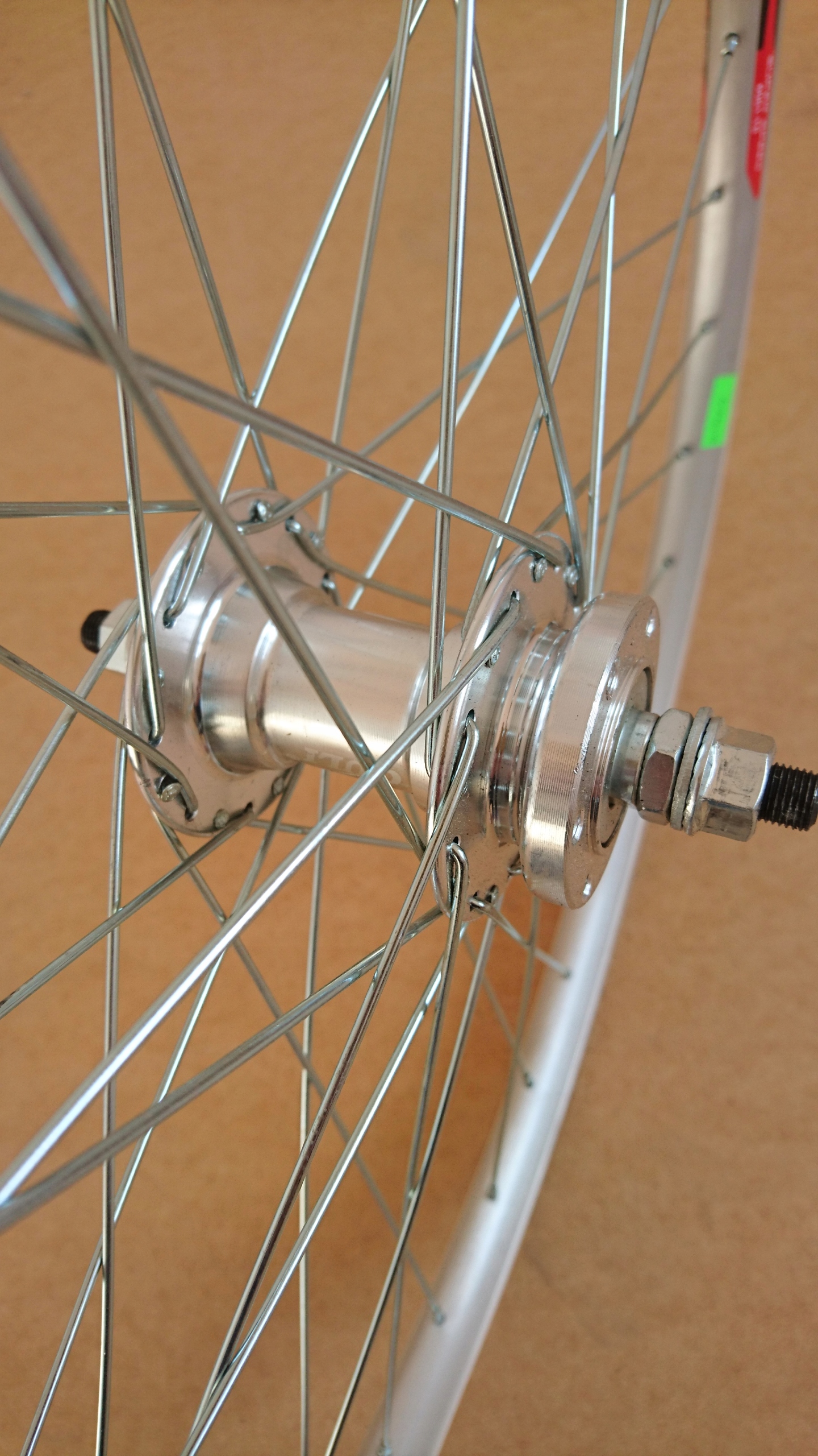 Koło przód na hamulec tarczowy srebrne 26″, 31964 Kod producenta 31964