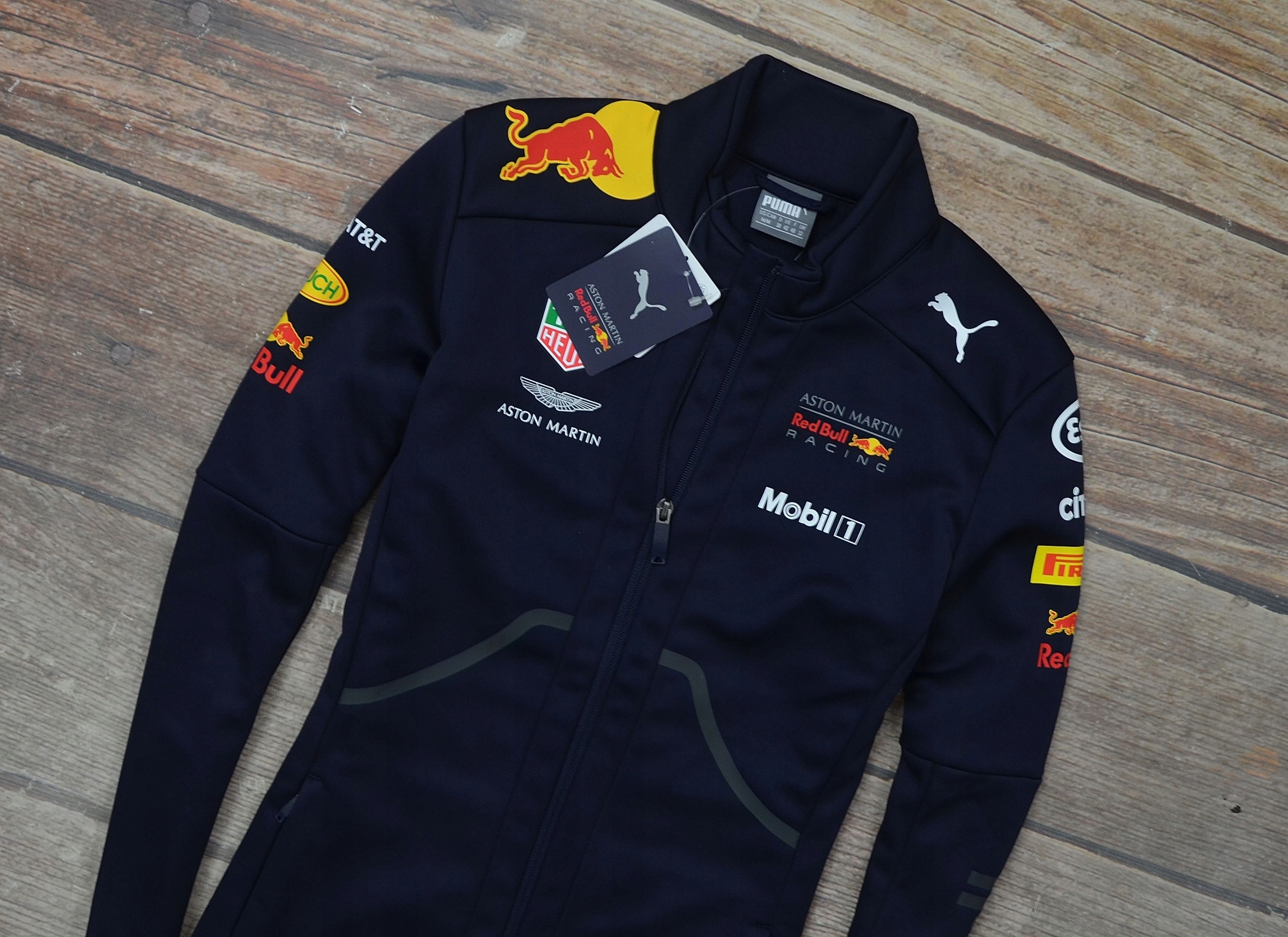 KURTA DAMSKA PUMA RED BULL RACING SOFTSHELL R.XXS Rękaw długi rękaw