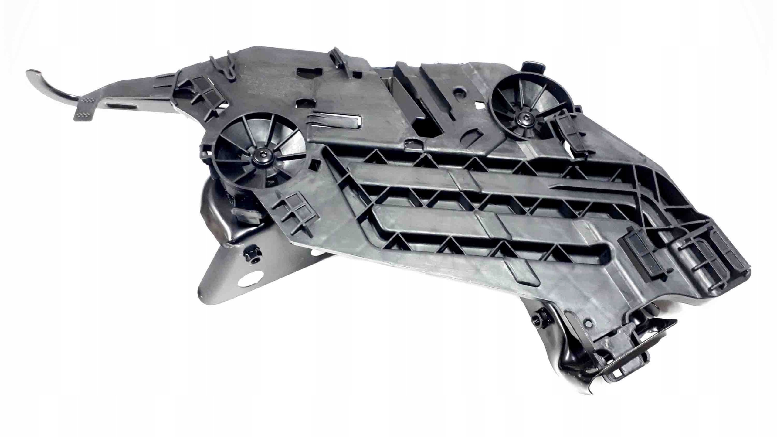 1Z0805072A - СЛАЙД + ПЛАСТИНА ЛАМПИ P SKODA OCTAVIA II 2009-2013