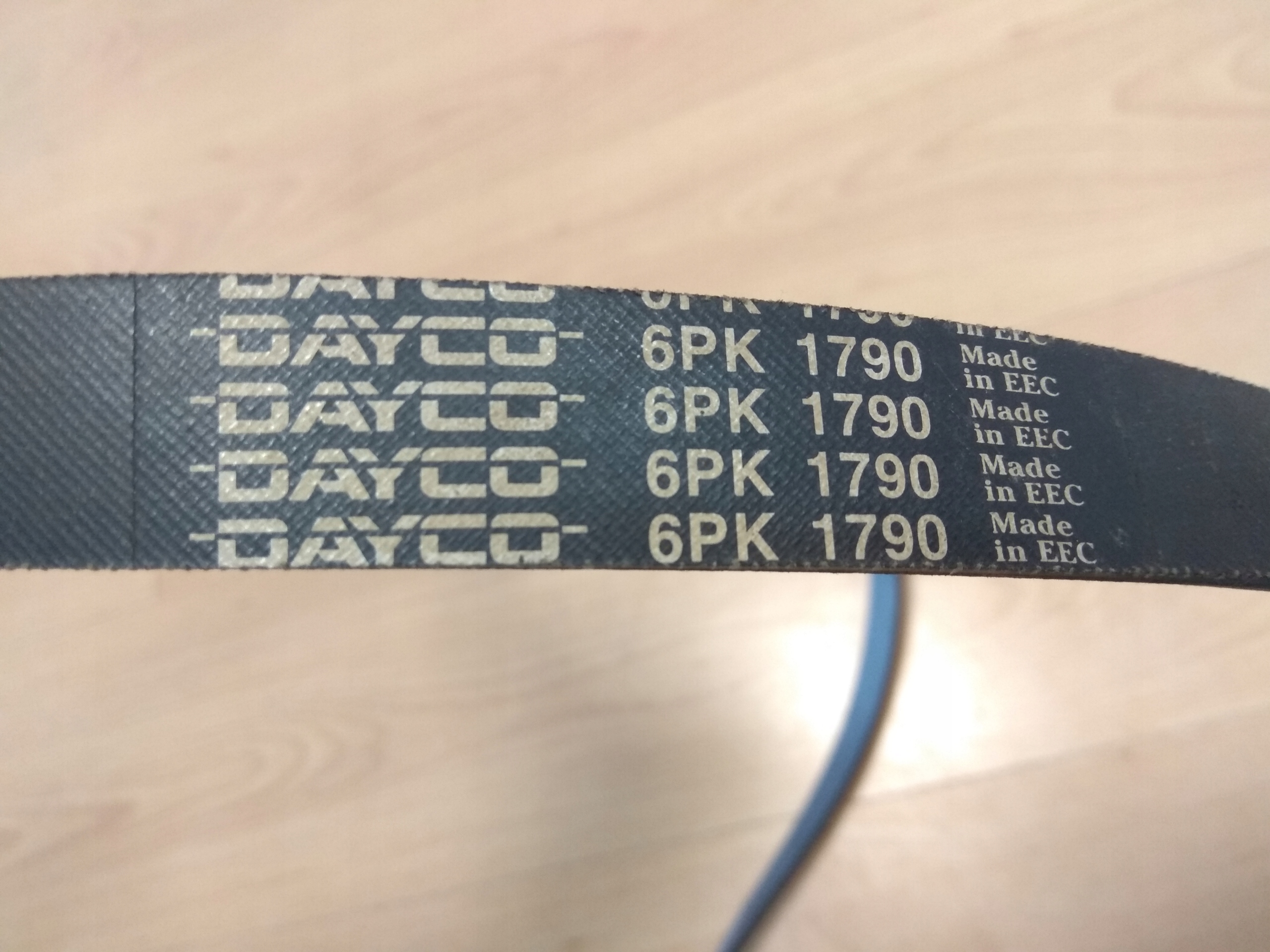 DAYCO 8PK1790 1790MM КЛИНОВОЙ РОЛИКОВЫЙ РЕМЕНЬ