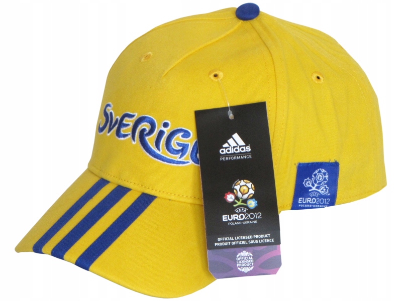 CZAPKA Z DASZKIEM PIŁKARSKA ADIDAS SZWECJA EURO Typ Reprezentacje zagraniczne
