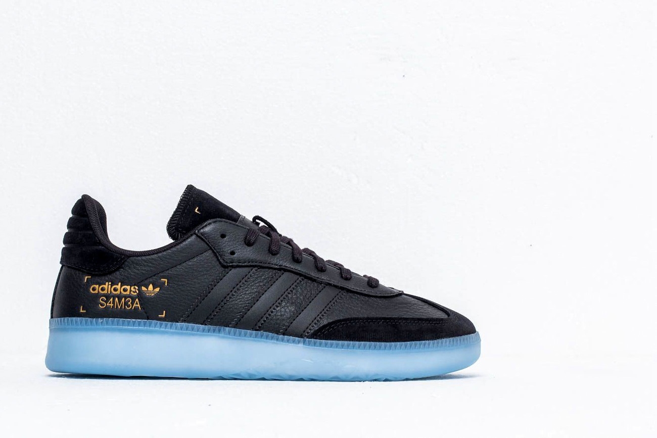 

Adidas Originals Samba Rm Boost Black/shock Cyan