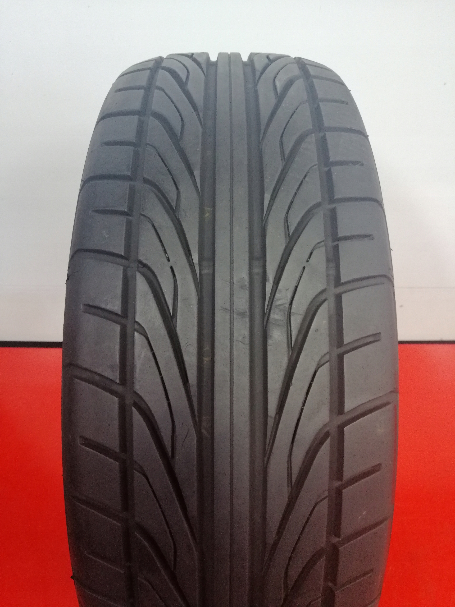 205/55R16 DUNLOP DIREZZA DZ101 6,6mm