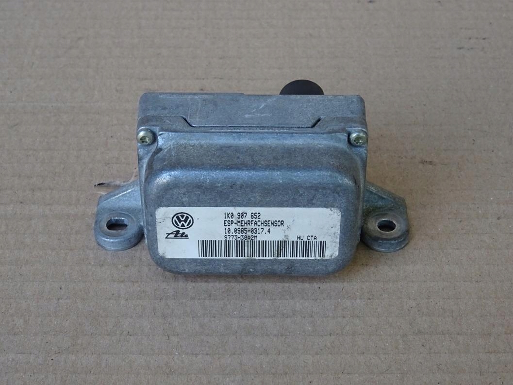 1K0907652B 2002-2004 - Модуль прискорення GOLF IV R32 ESP 1K0907652