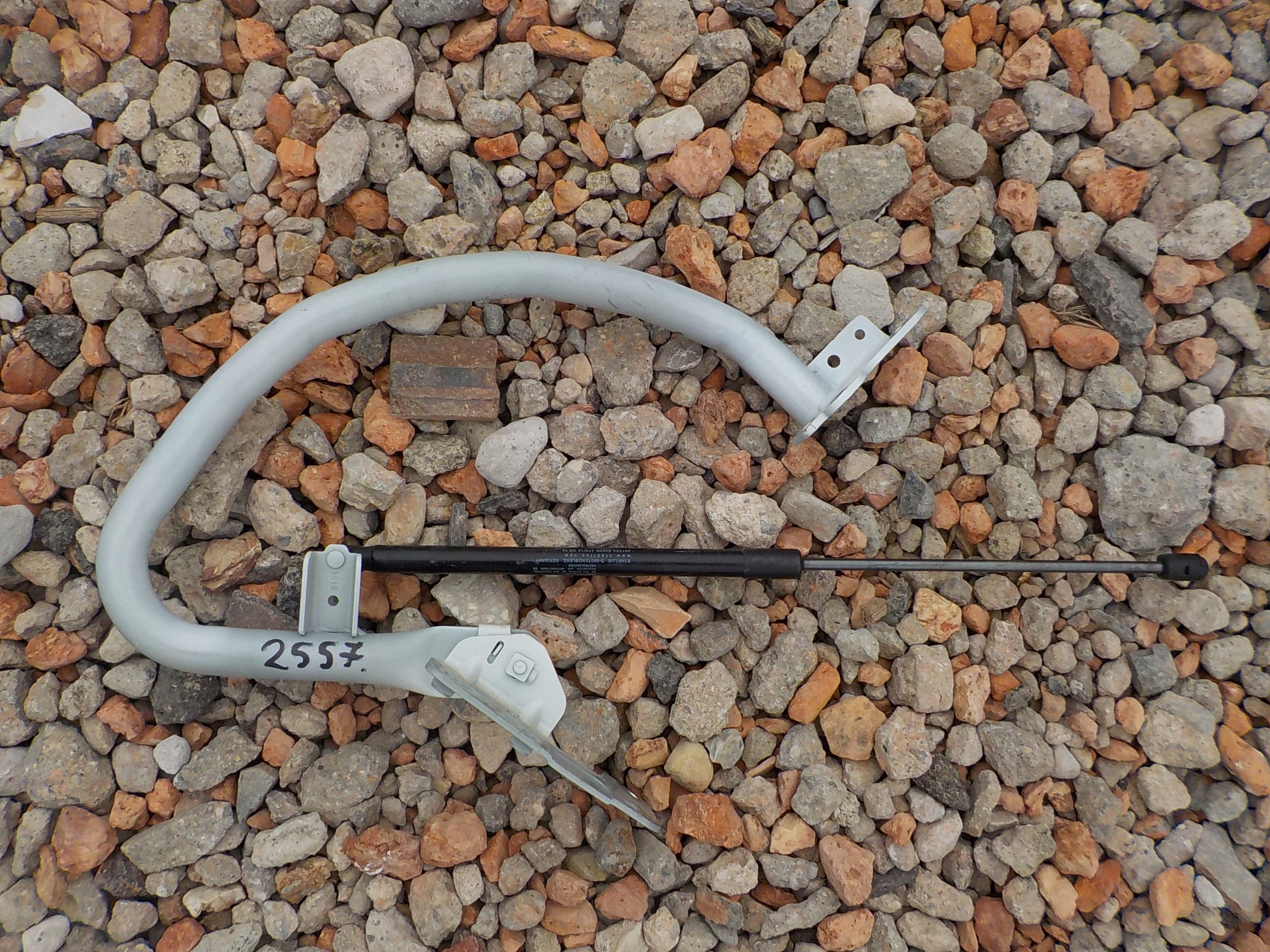 ZAWIAS KLAPY TELESKOP LEWY VOLVO S60 II 2