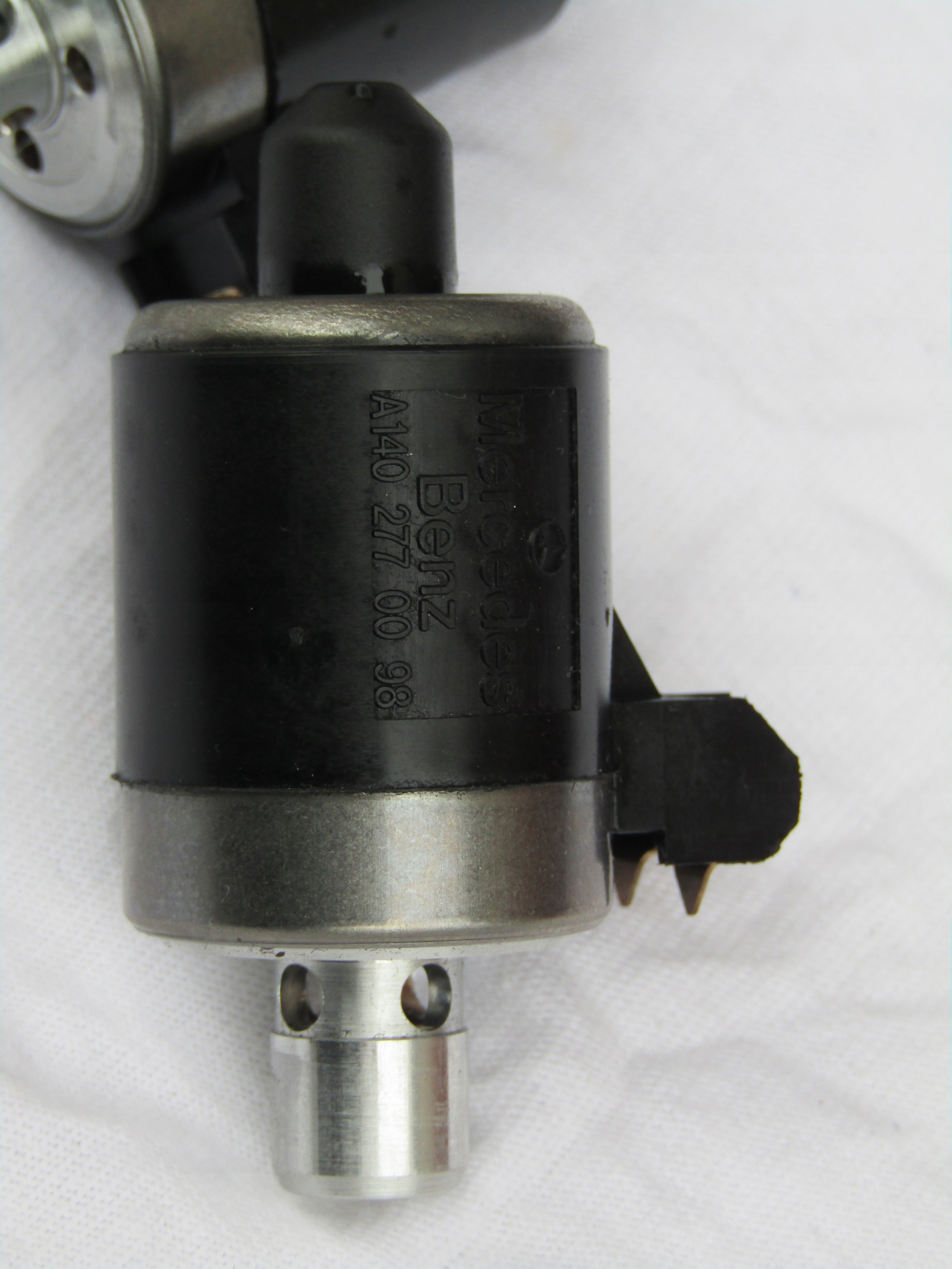 1402770098 0260130015 - Соленоид переключения передач MERCEDES A1402770098