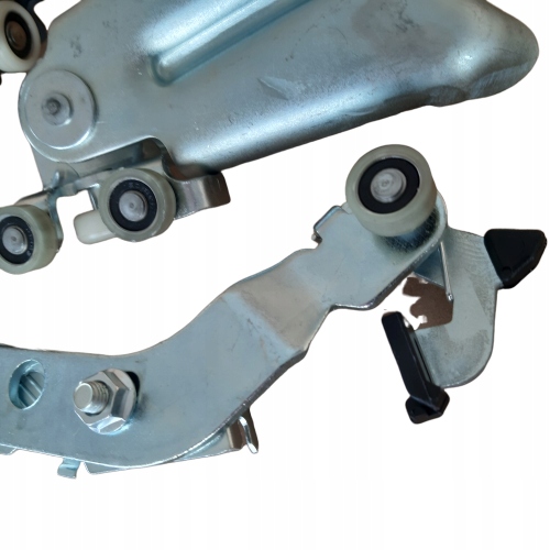 PEUGEOT BOXER 06 3 WOZKI WOZEK PROWADNICA DRZWI Part number 1344239080