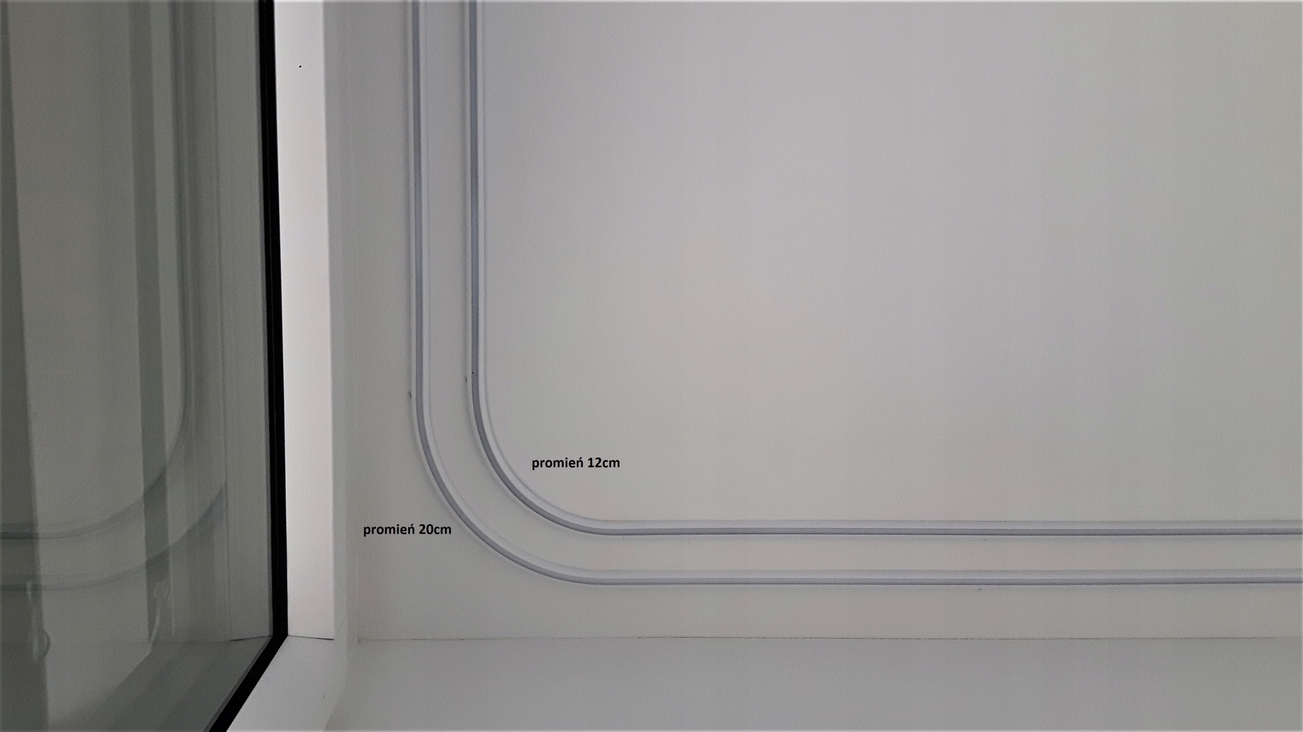 Łuk zewnętrzny, promień 12cm, długość 1m, łącznik Kolor biały