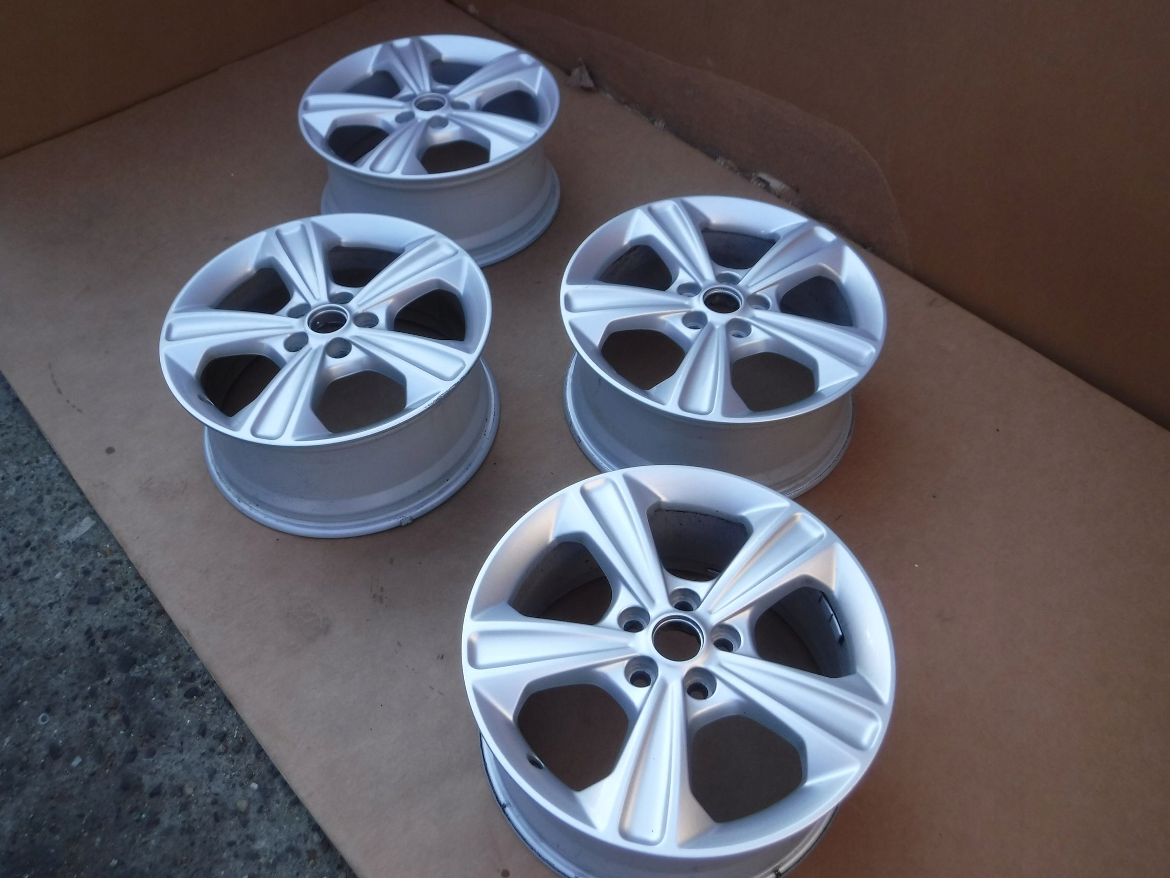 Felgi aluminiowe 17" FORD S-MAX Mk2 GALAXY MK4 KUGA MK2