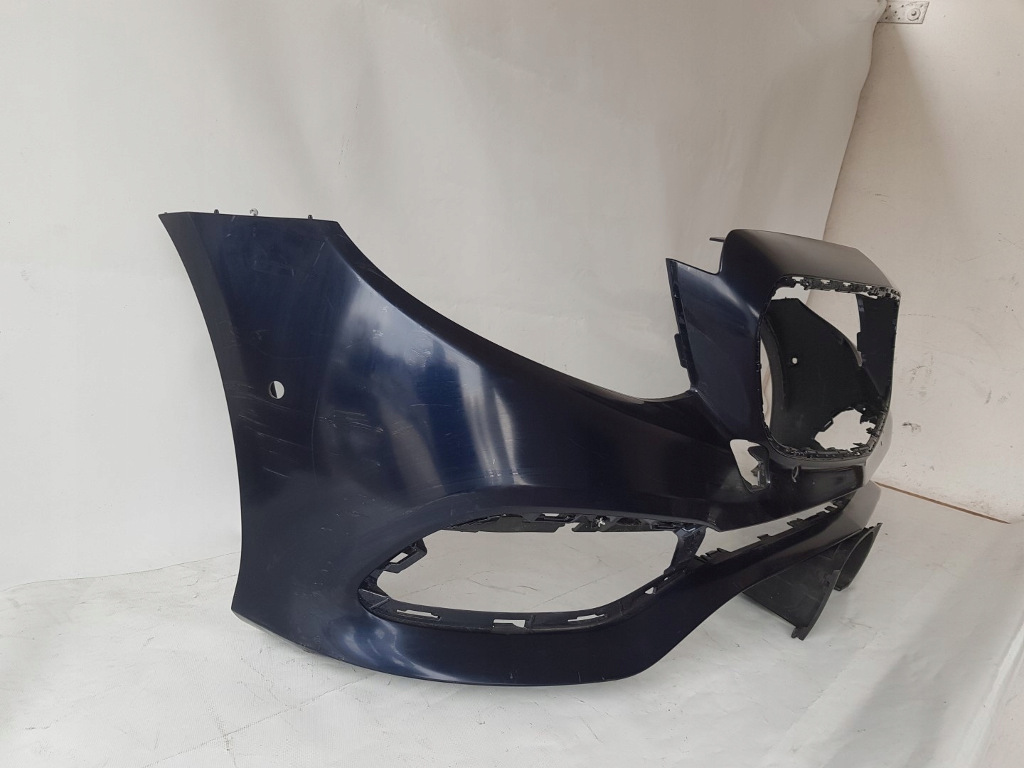 bumper front front MERCEDES E-KLASA 213 PDC