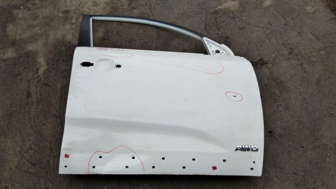 Drzwi przednie prawe KIA SORENTO II 2 09- PRZÓD