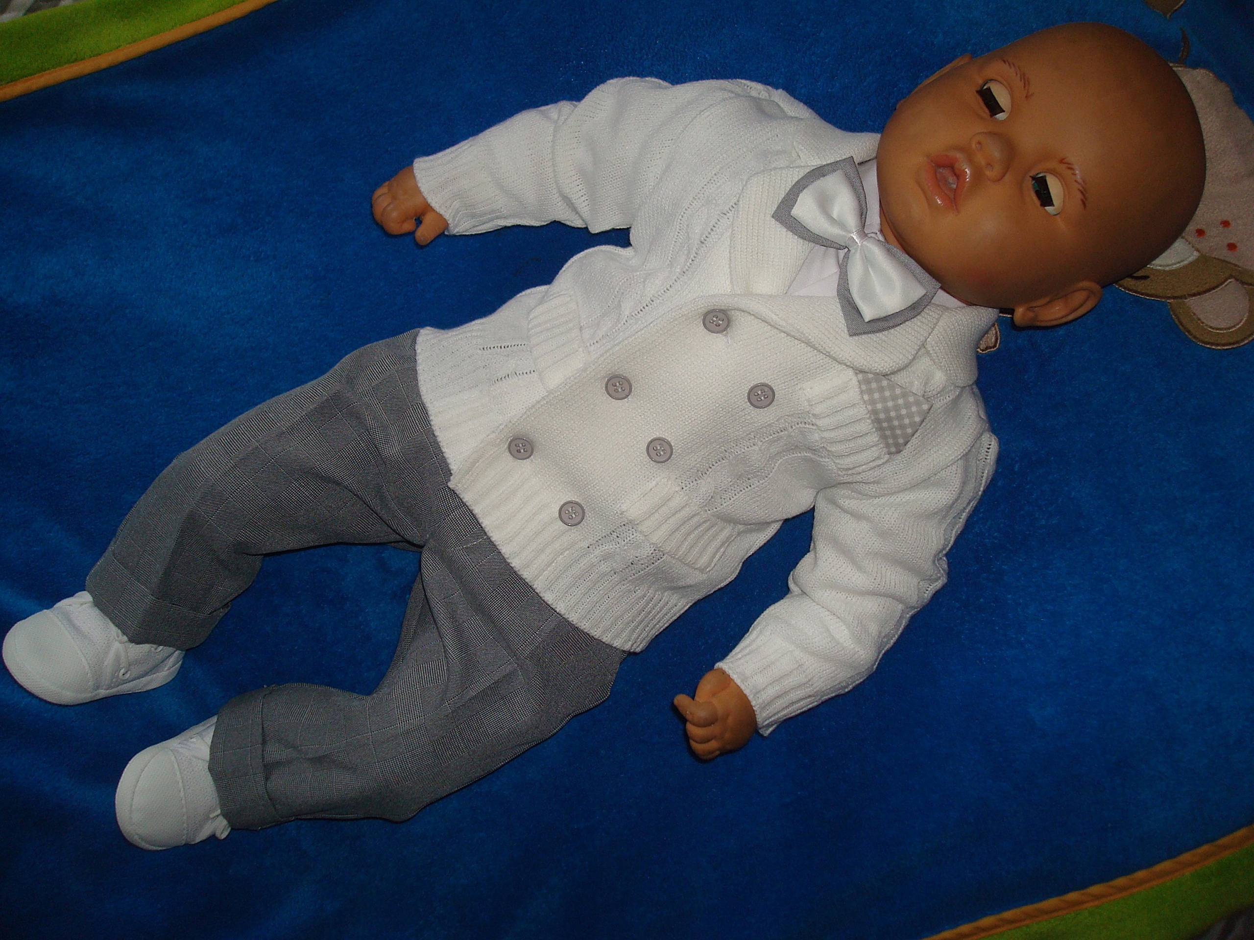 KOMPLET DO CHRZTU MARYNARKA r.68 CHRZEST SWETEREK Dodatkowe informacje Okrycie wierzchnie