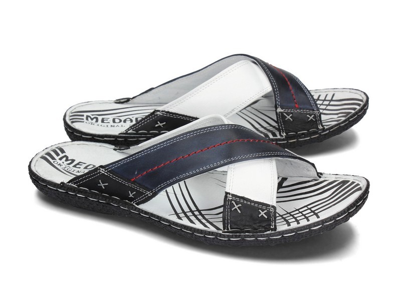 

Super Klapki Skóra Polskie MedArd M-080 Blue /45/