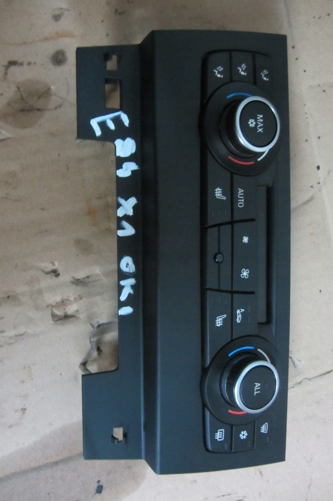 Панель кондиціонера сидіння BMW E90 E91 E92 X1 E84