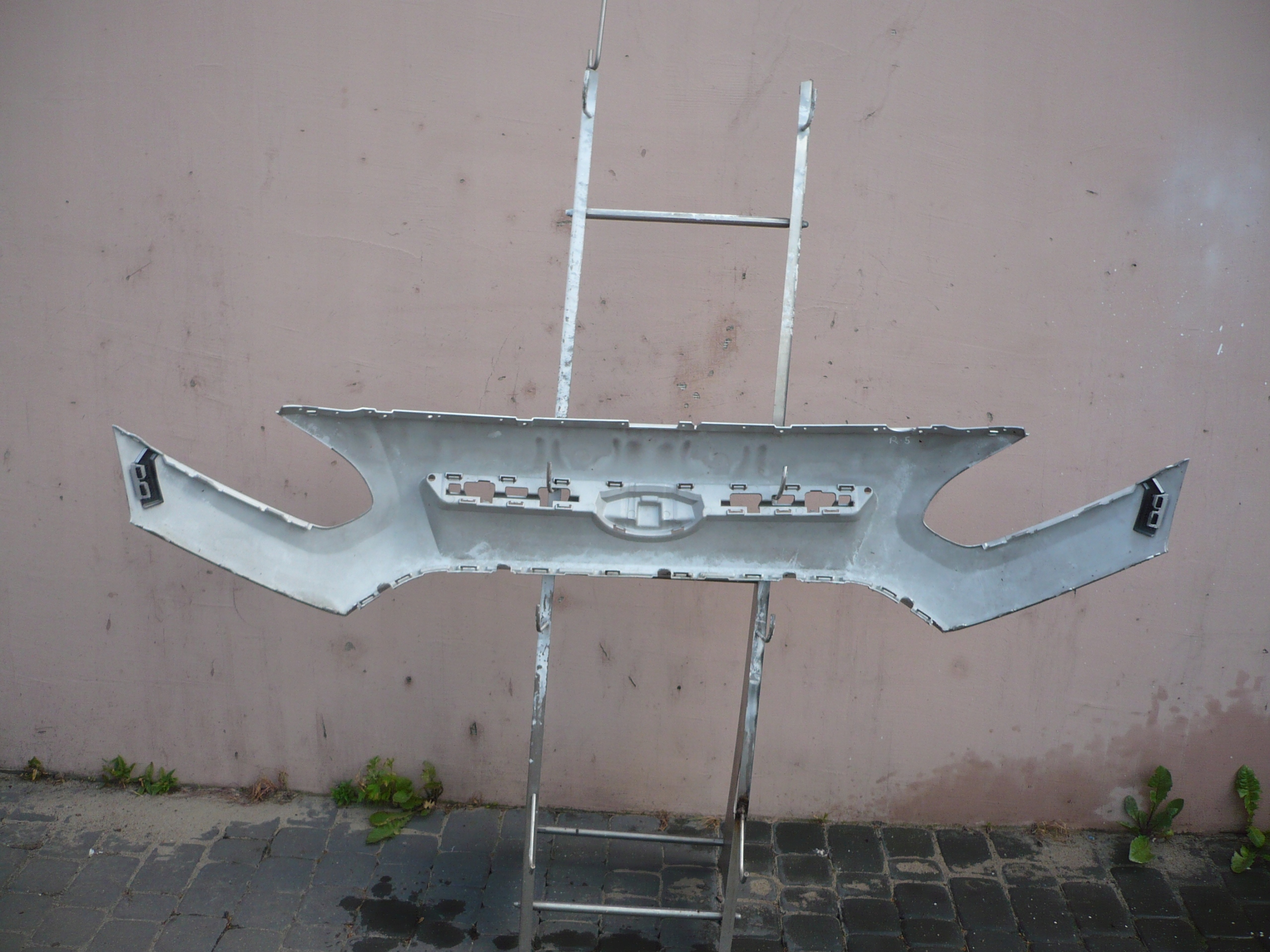 GRILL ATRAPA FORD TRANSIT CONNECT MK2 13- Wersja Europejska