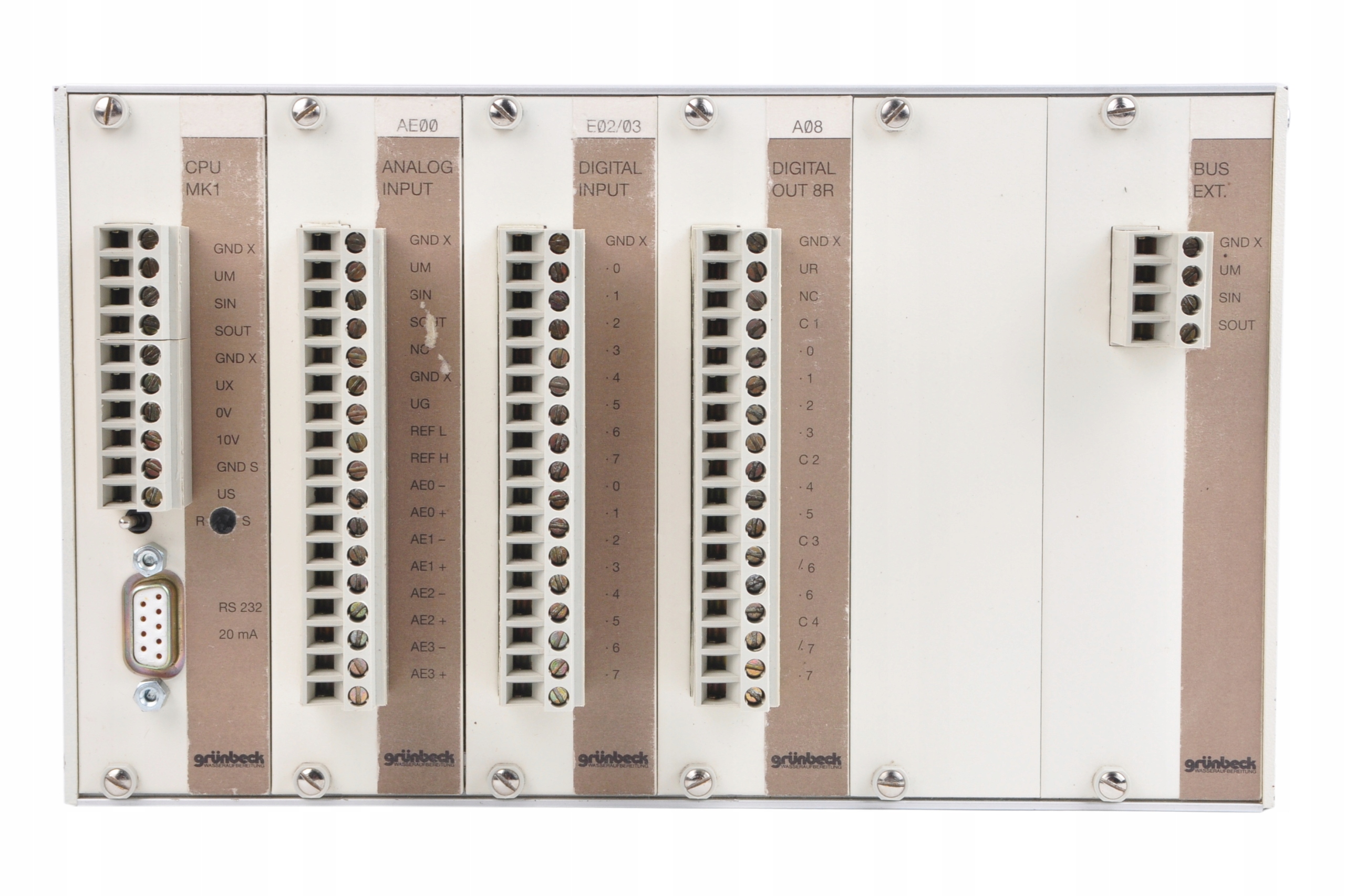 GRUNBECK CPU MK1 ANALOG DIGITAL INPUT OUT 8R BUS Waga produktu z opakowaniem jednostkowym 5 kg