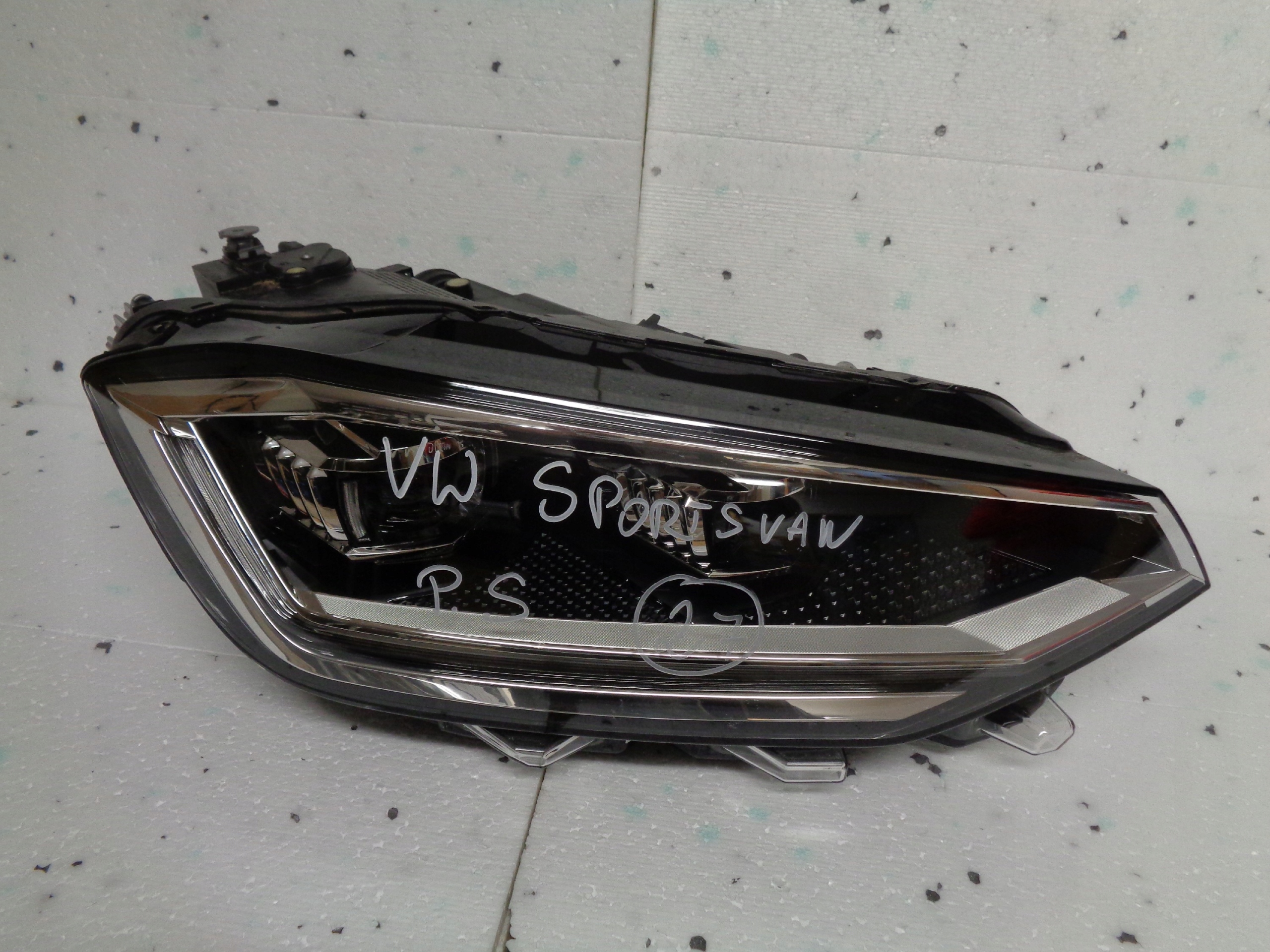 VW GOLF 7 SPORTSVAN РЕСТАЙЛИНГ ФАРА ПОЛНЫЙ КОМПЛЕКТ LED 517941082