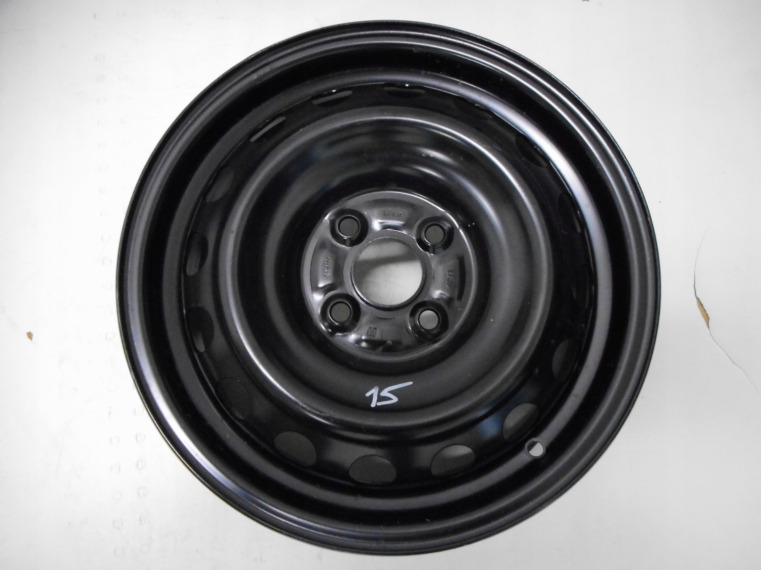 FELGA STALOWA 15 TOYOTA YARIS III ET39